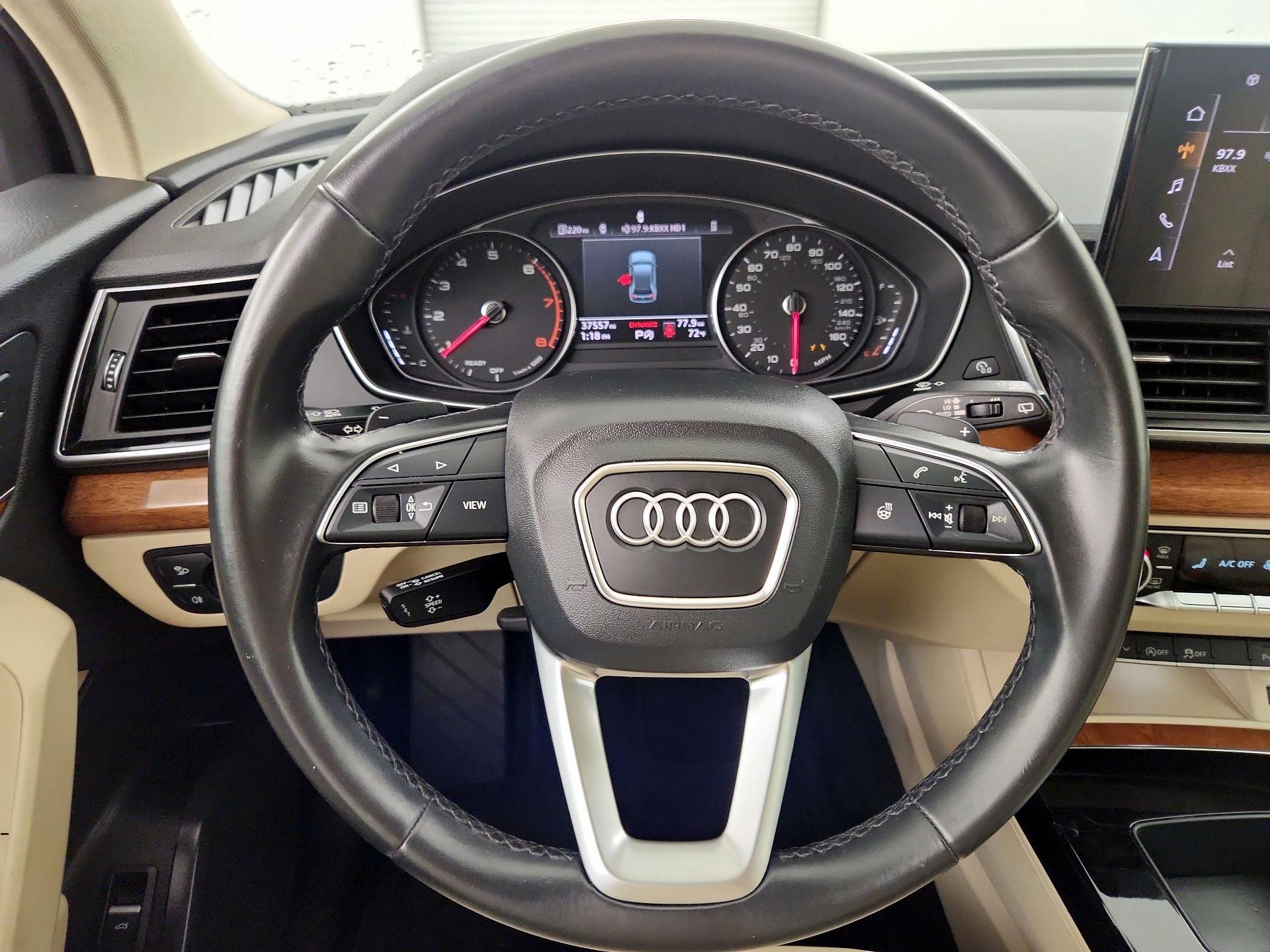 Thumbnail: 2022 Audi Q5 - 10
