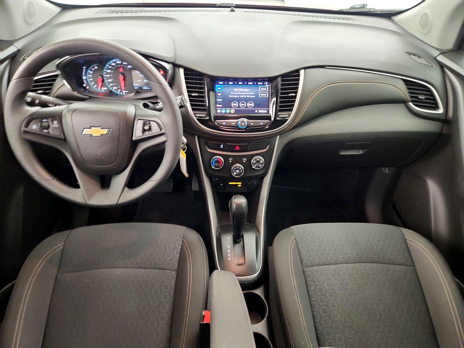 Thumbnail: 2022 Chevrolet Trax - 9