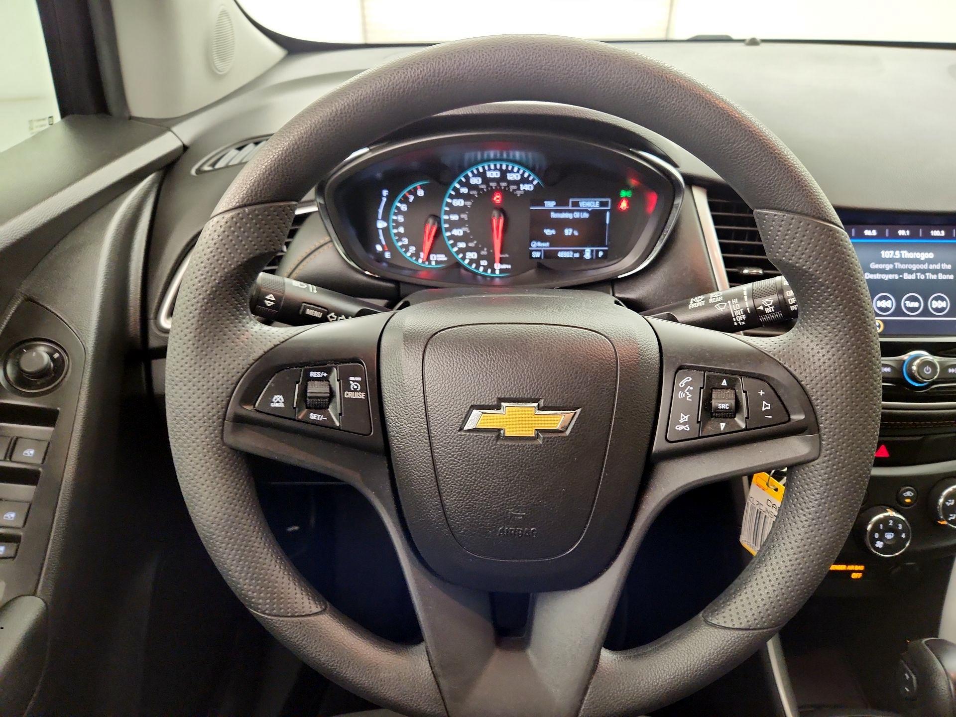 Thumbnail: 2022 Chevrolet Trax - 10