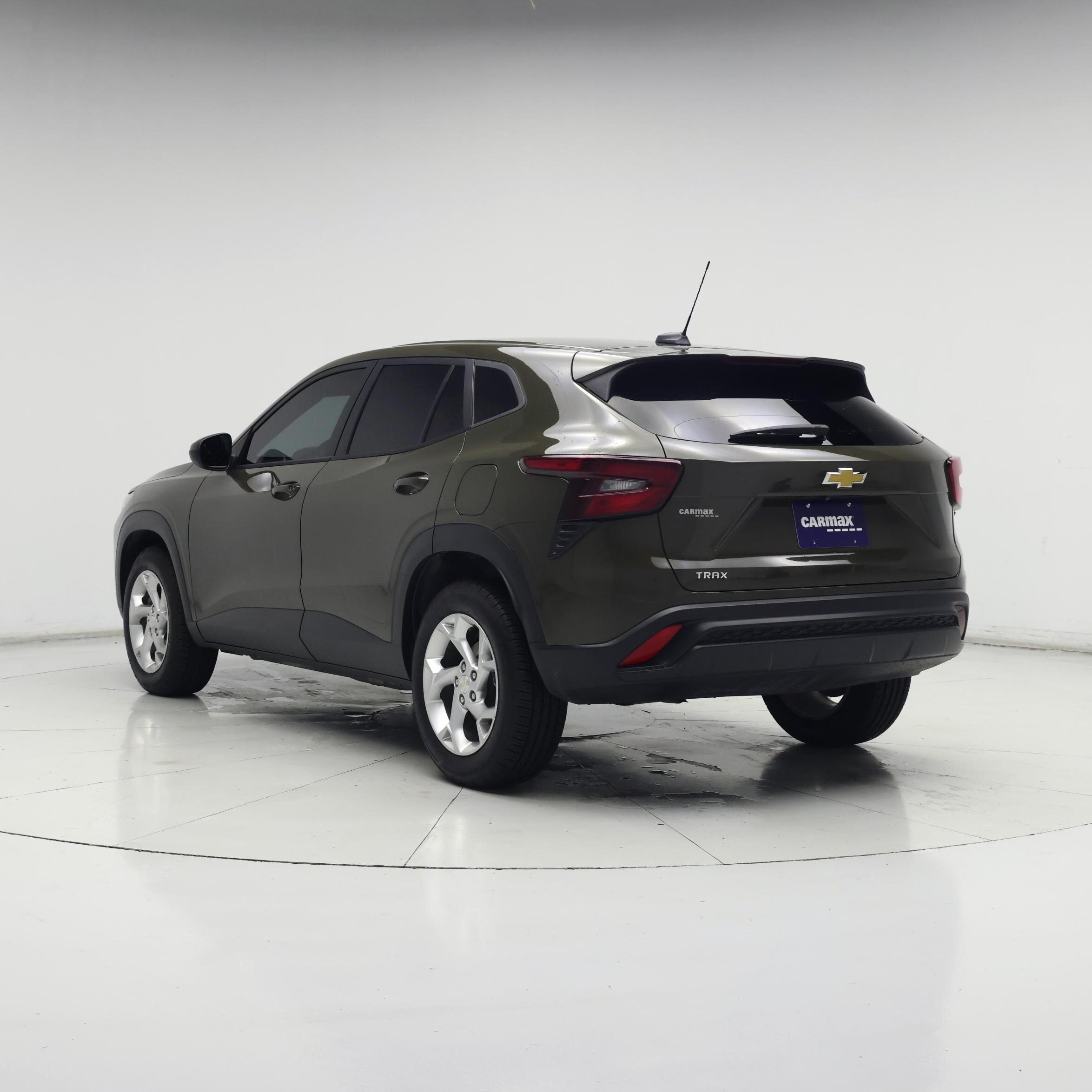 Thumbnail: 2024 Chevrolet Trax - 2