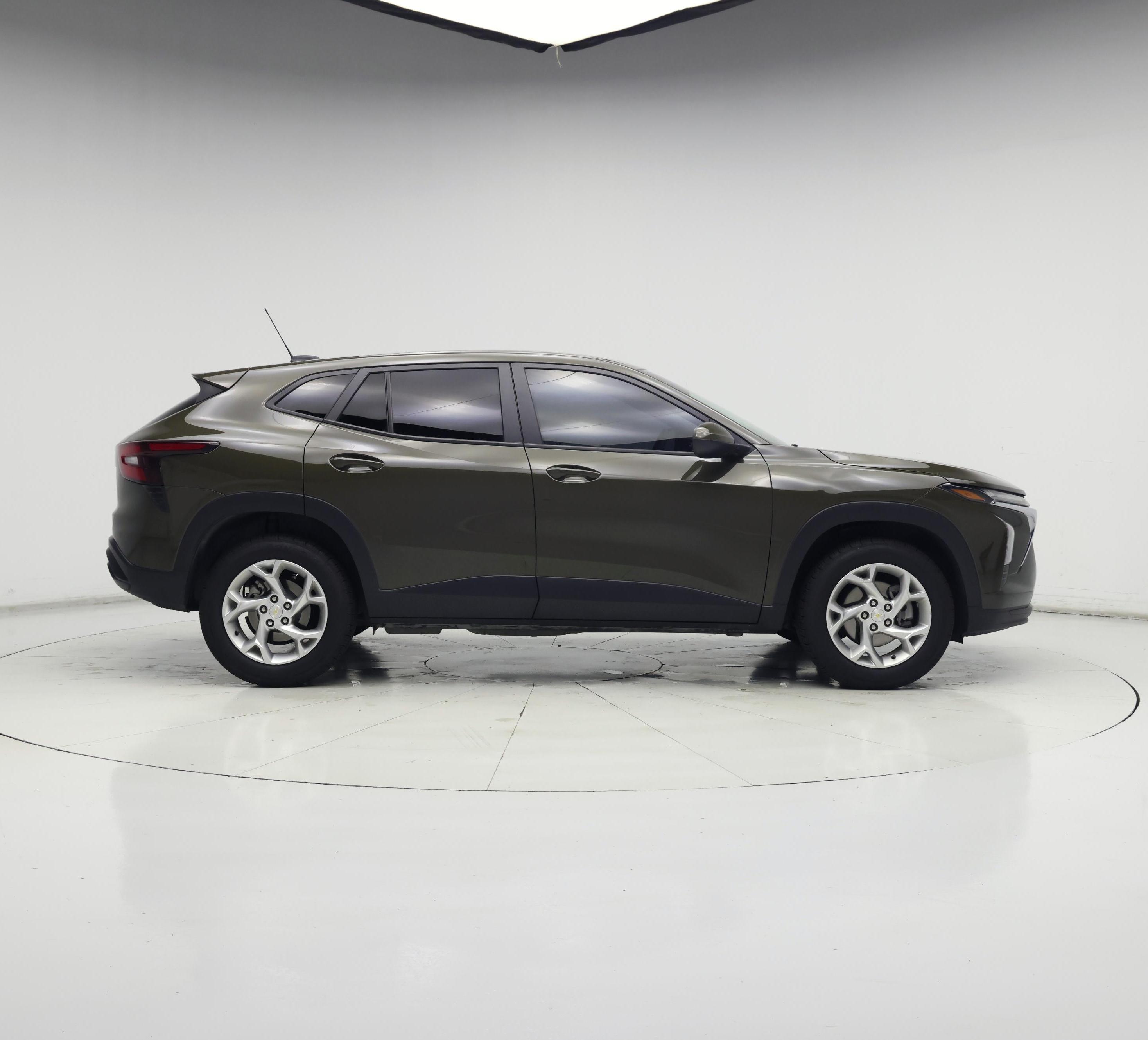 Thumbnail: 2024 Chevrolet Trax - 7
