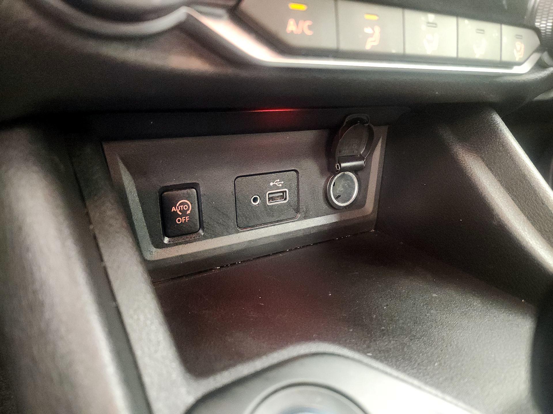 Thumbnail: 2024 Nissan Sentra - 18