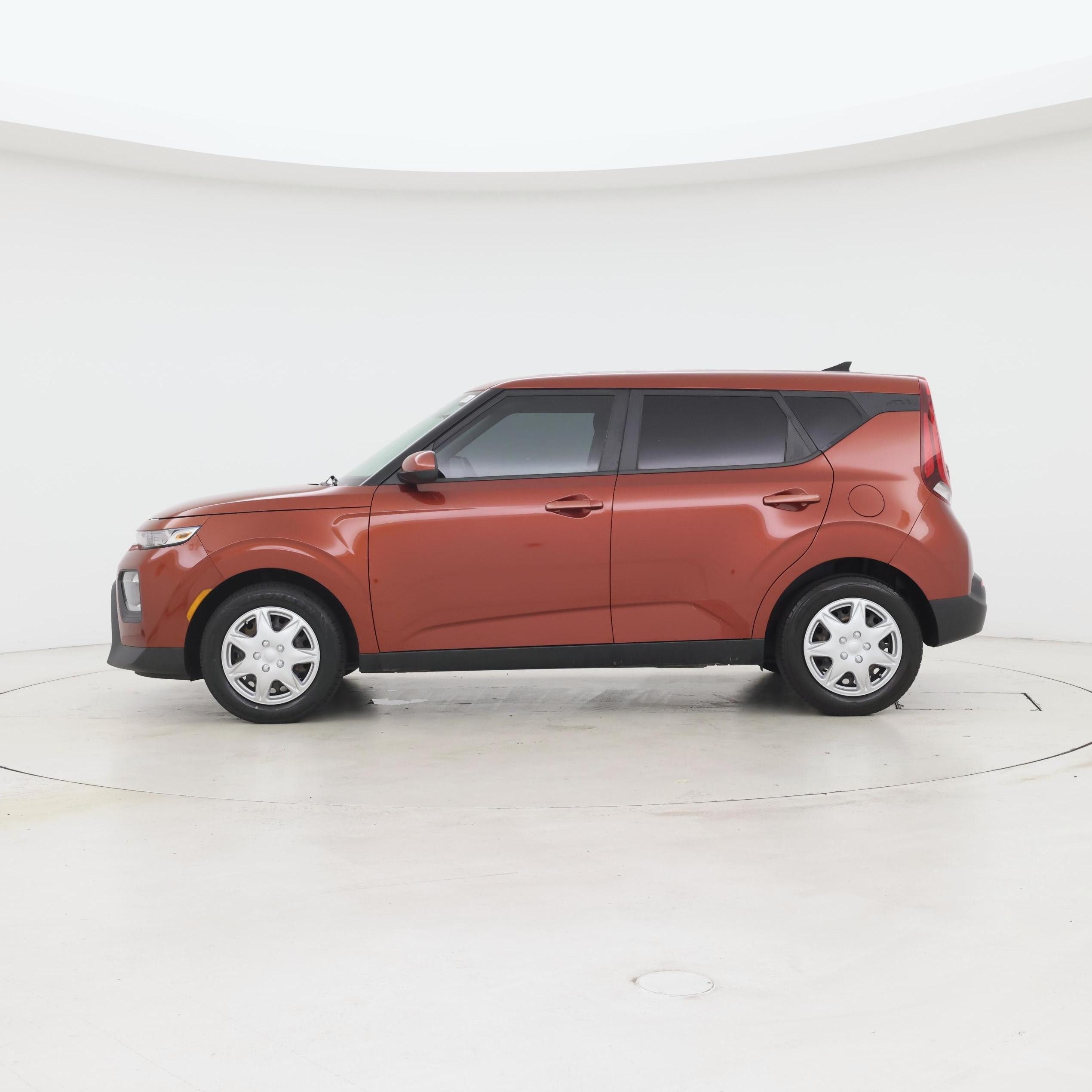 Thumbnail: 2021 Kia Soul - 3