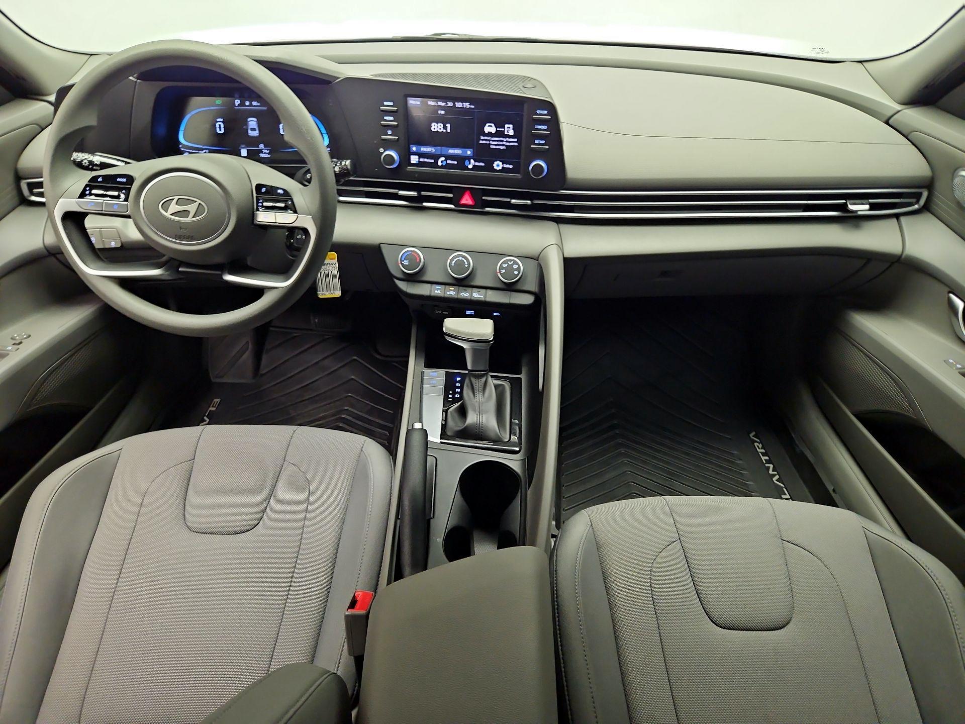 Thumbnail: 2025 Hyundai Elantra - 9