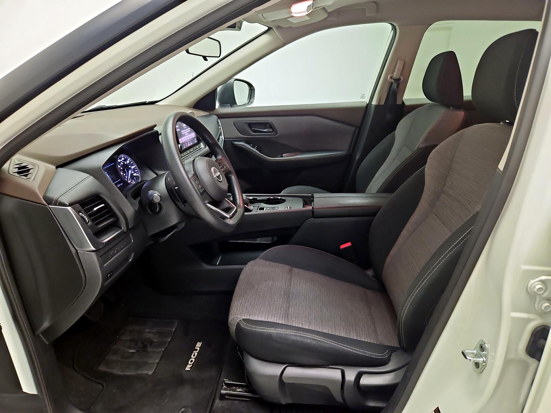 Thumbnail: 2022 Nissan Rogue - 11