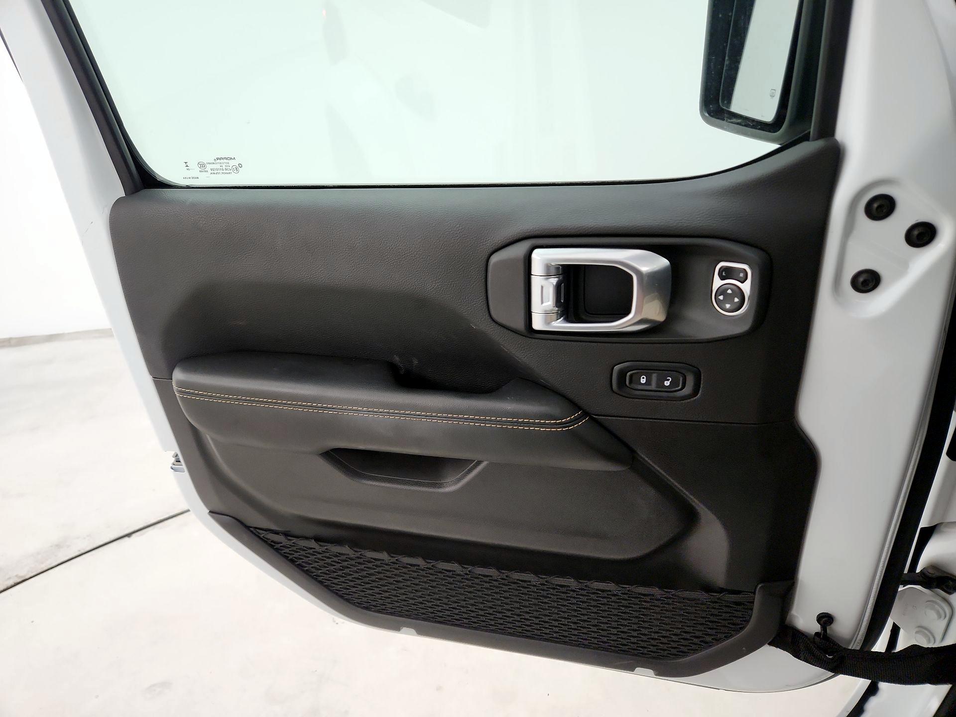 Thumbnail: 2024 Jeep Wrangler - 12