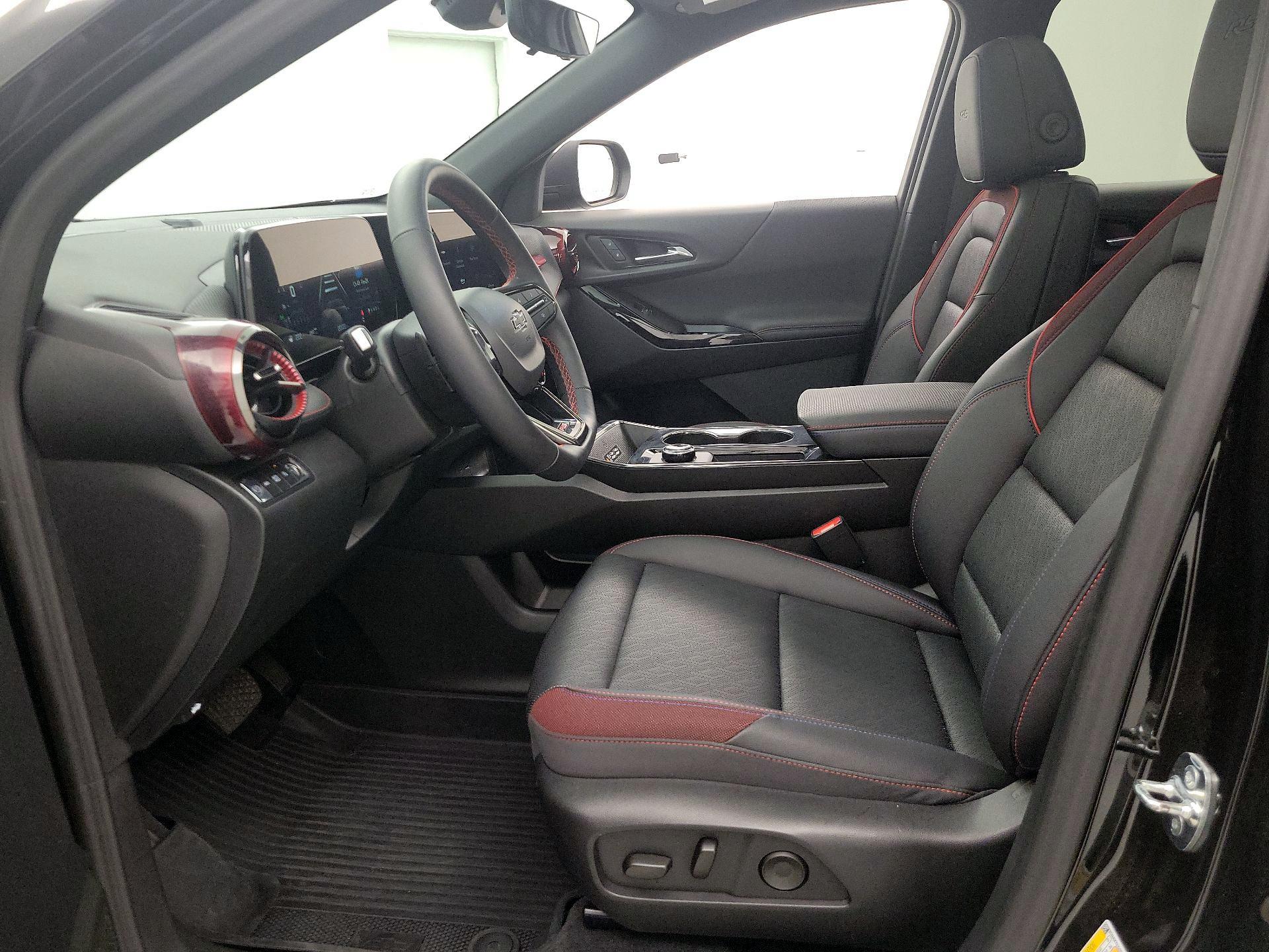 Thumbnail: 2025 Chevrolet Equinox - 11
