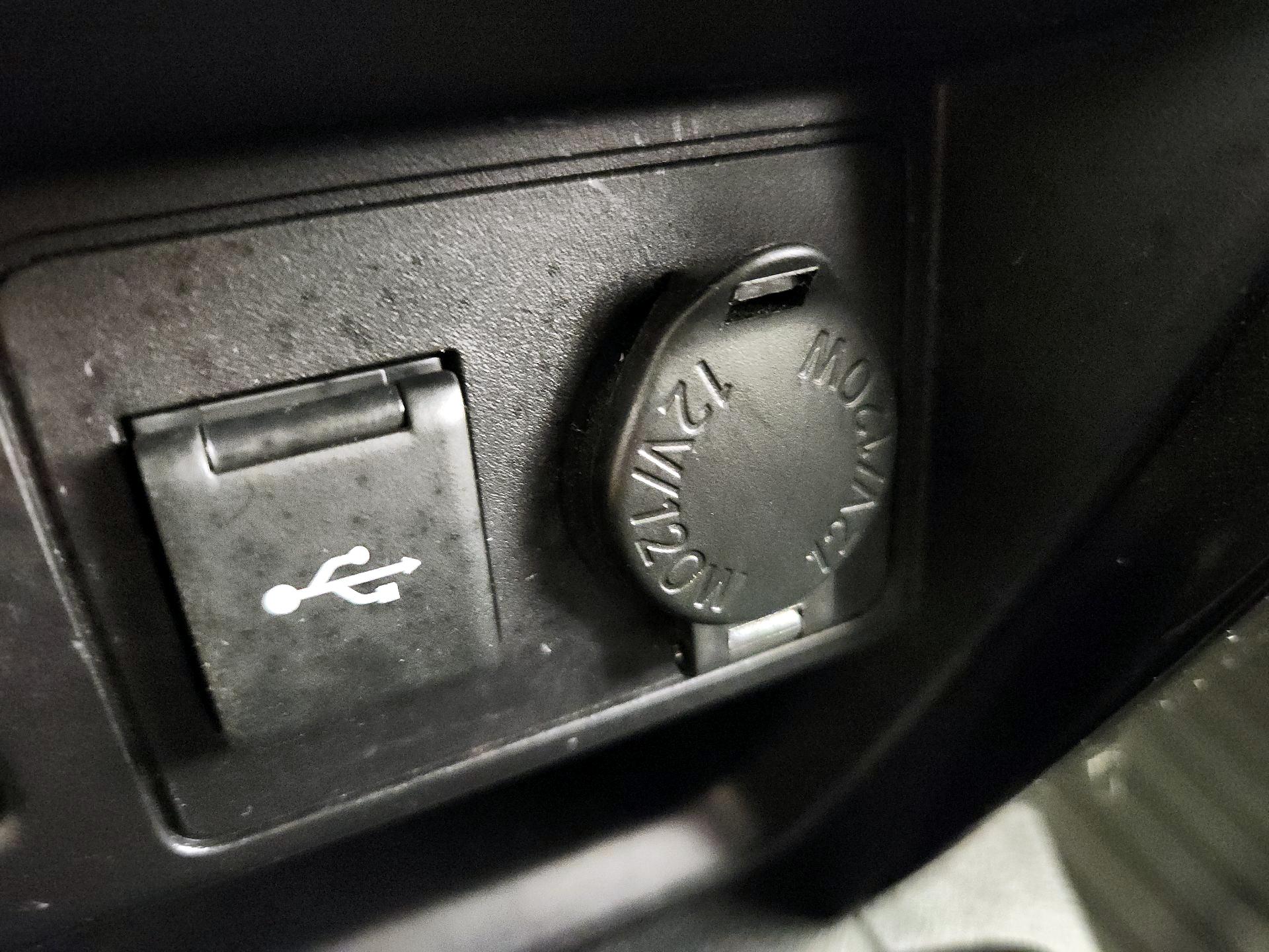 Thumbnail: 2020 Toyota 4Runner - 18