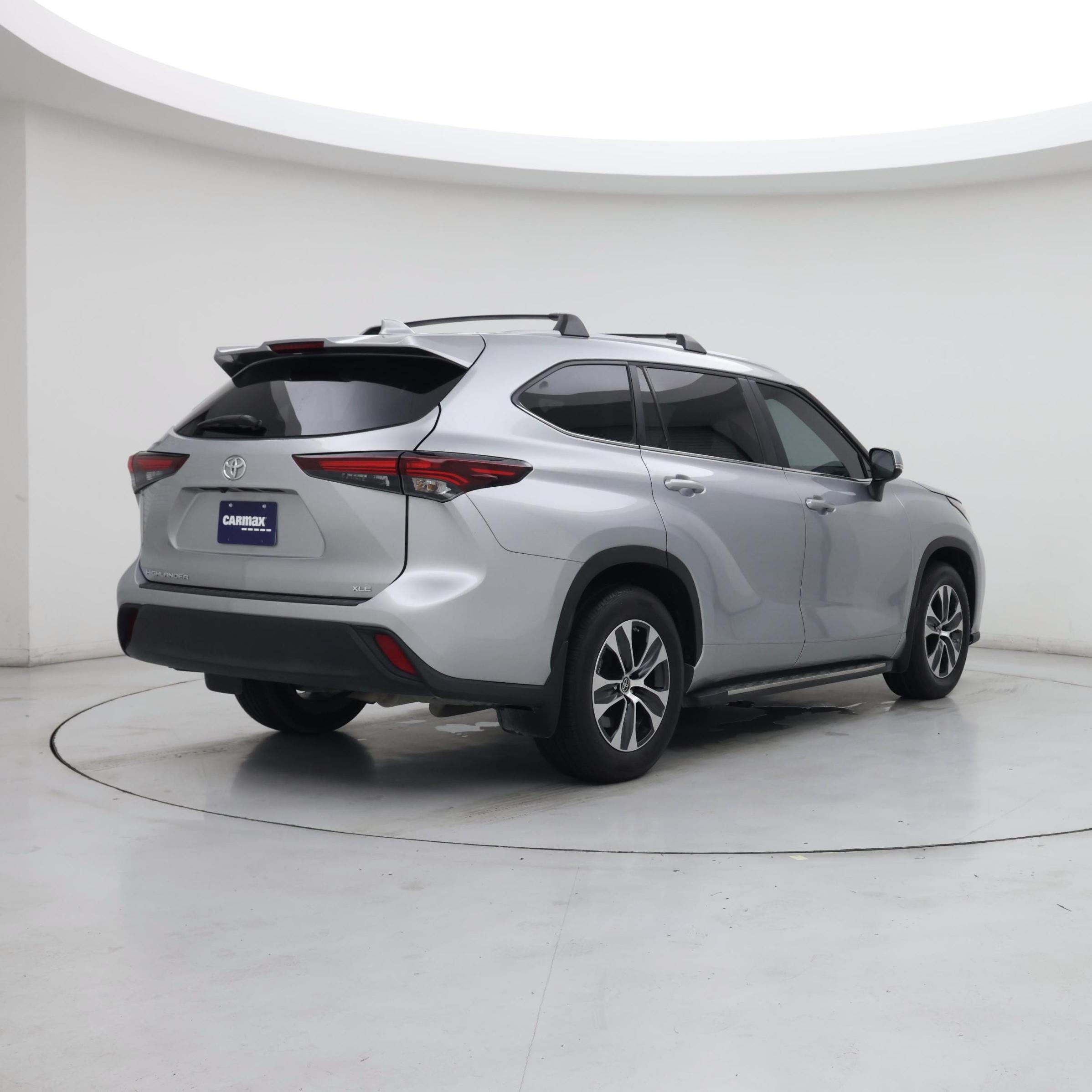 Thumbnail: 2024 Toyota Highlander - 8