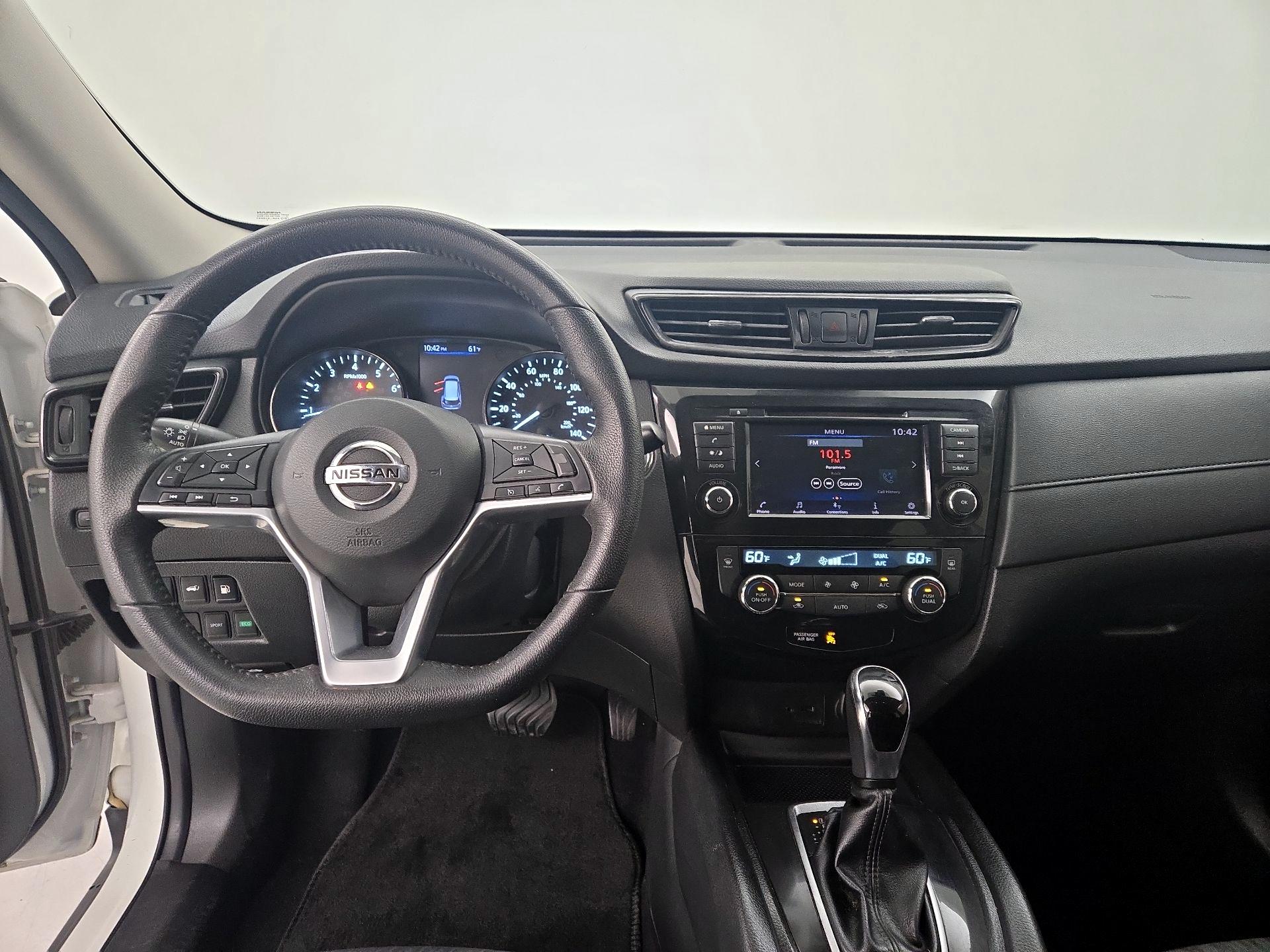 Thumbnail: 2019 Nissan Rogue - 9