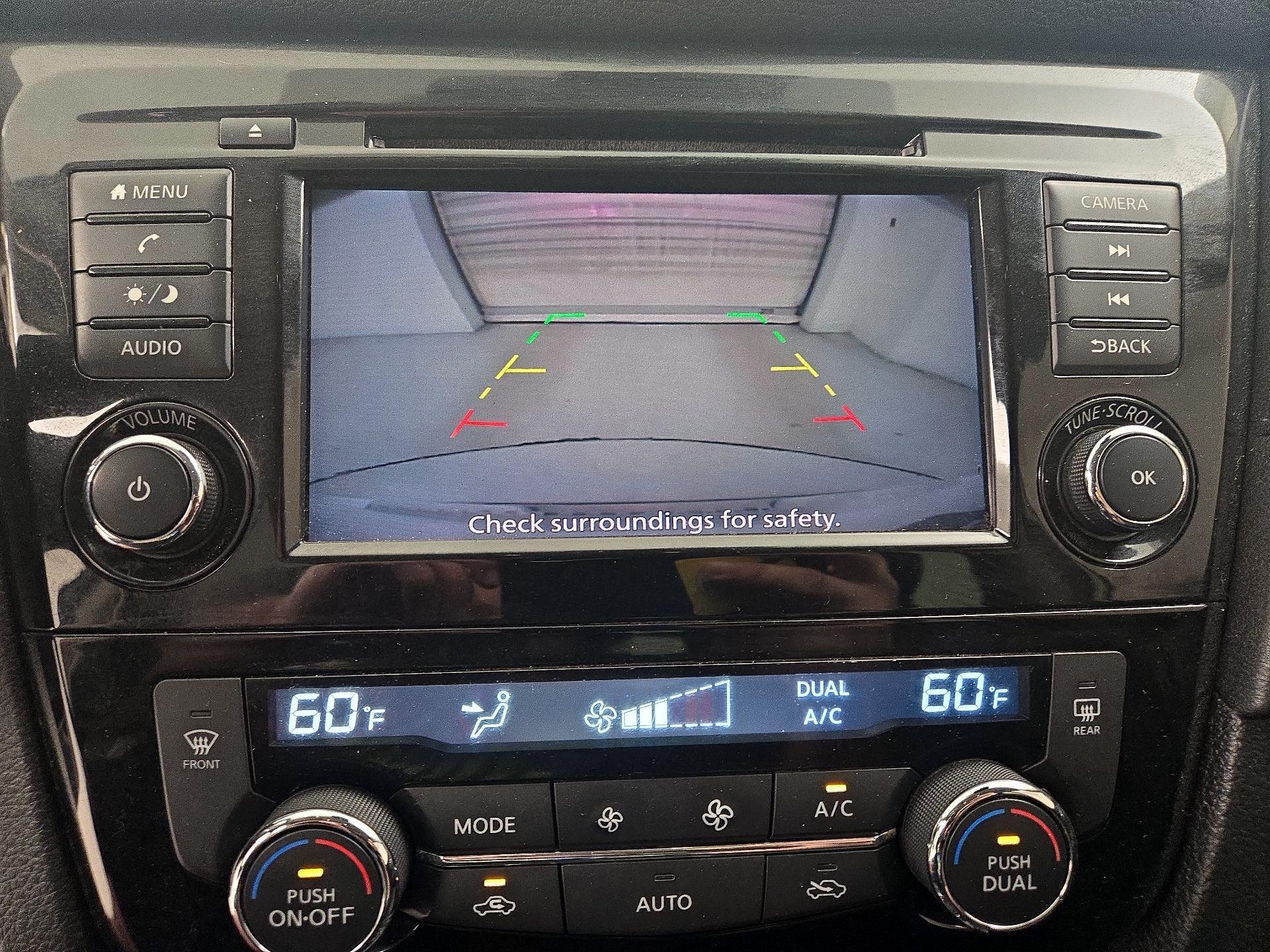 Thumbnail: 2019 Nissan Rogue - 14