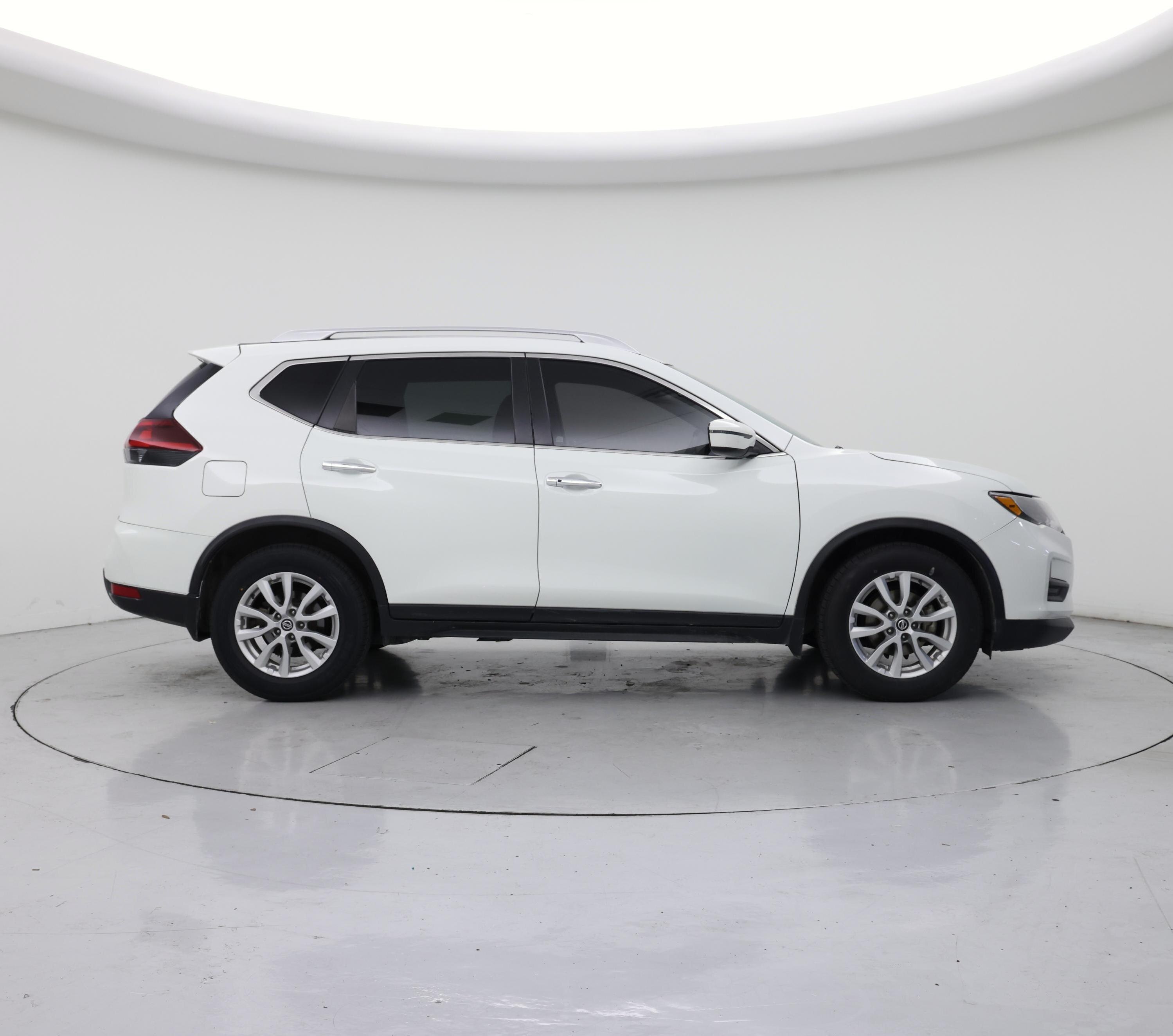 Thumbnail: 2019 Nissan Rogue - 7