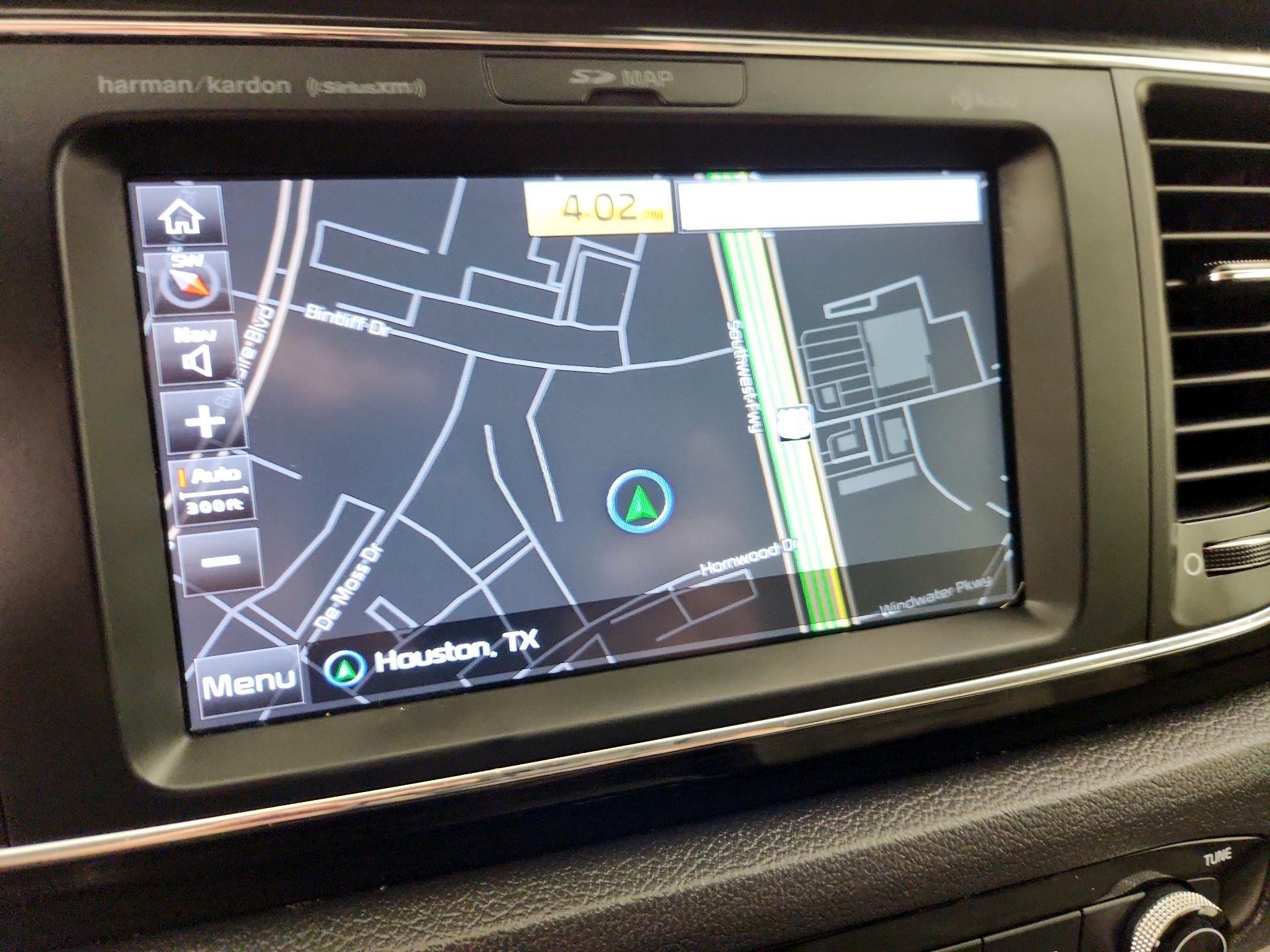 Thumbnail: 2020 Kia Sedona - 14