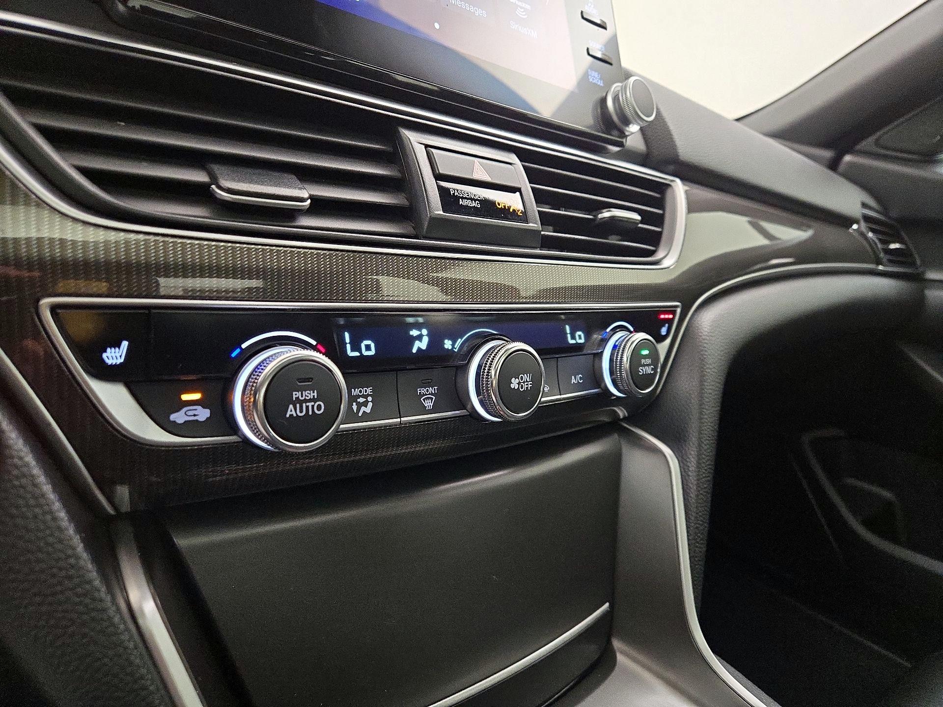 Thumbnail: 2019 Honda Accord - 16