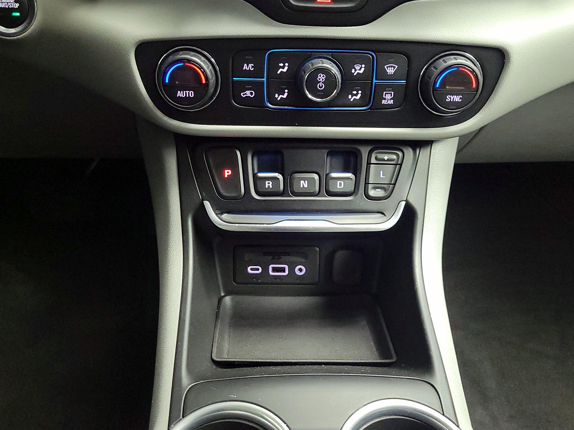 Thumbnail: 2021 GMC Terrain - 18