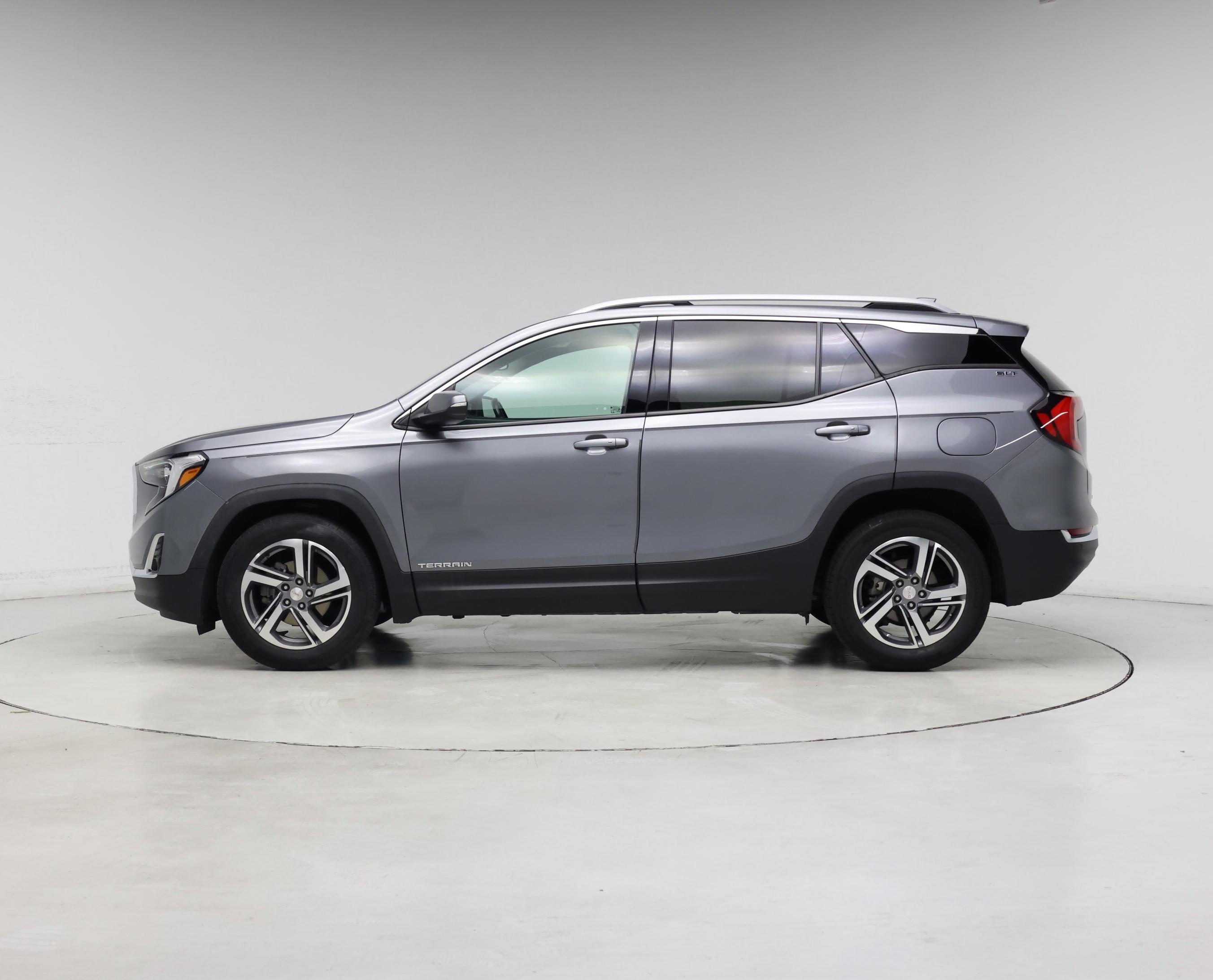 Thumbnail: 2021 GMC Terrain - 3