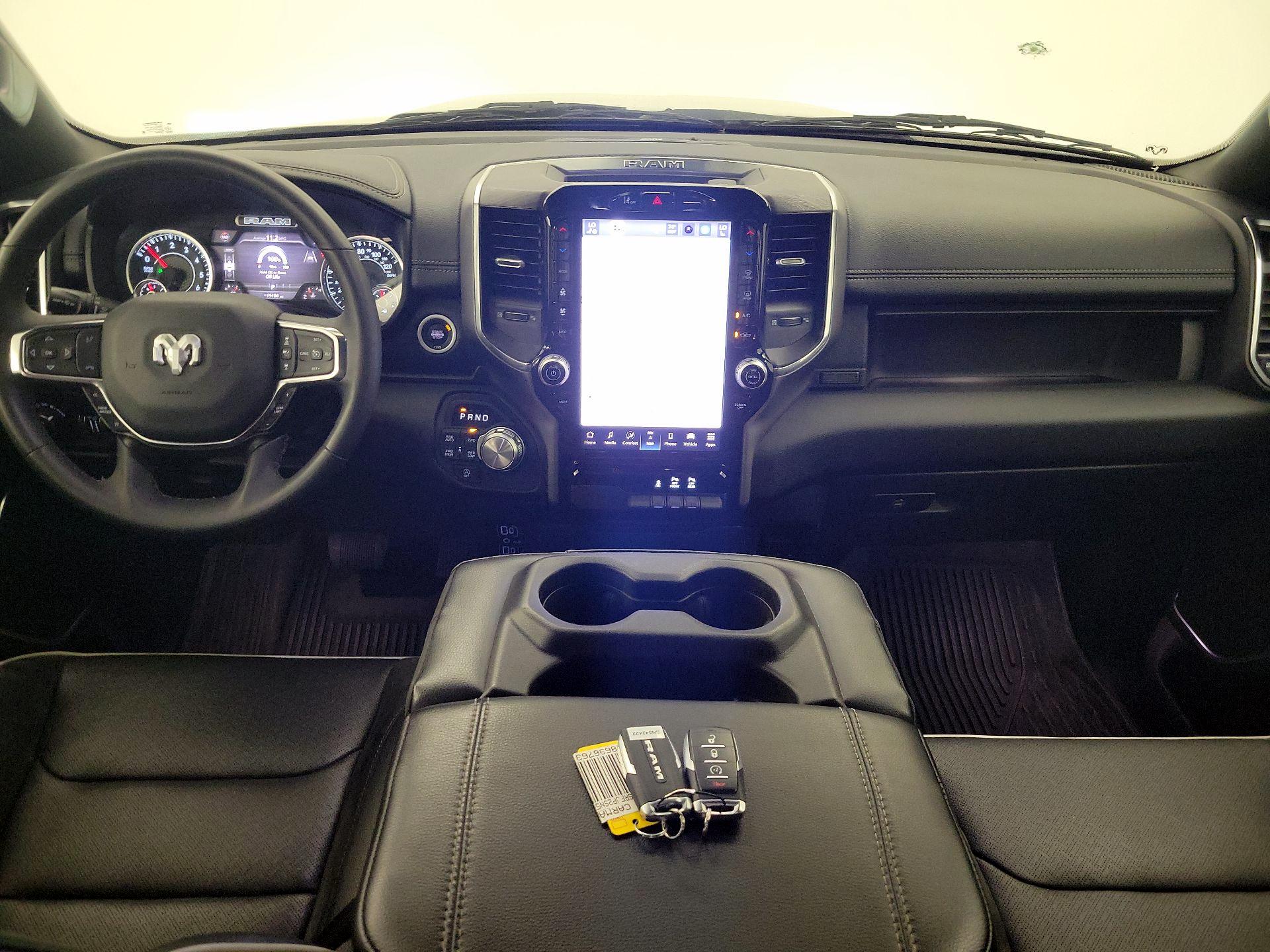 Thumbnail: 2025 RAM 1500 - 9