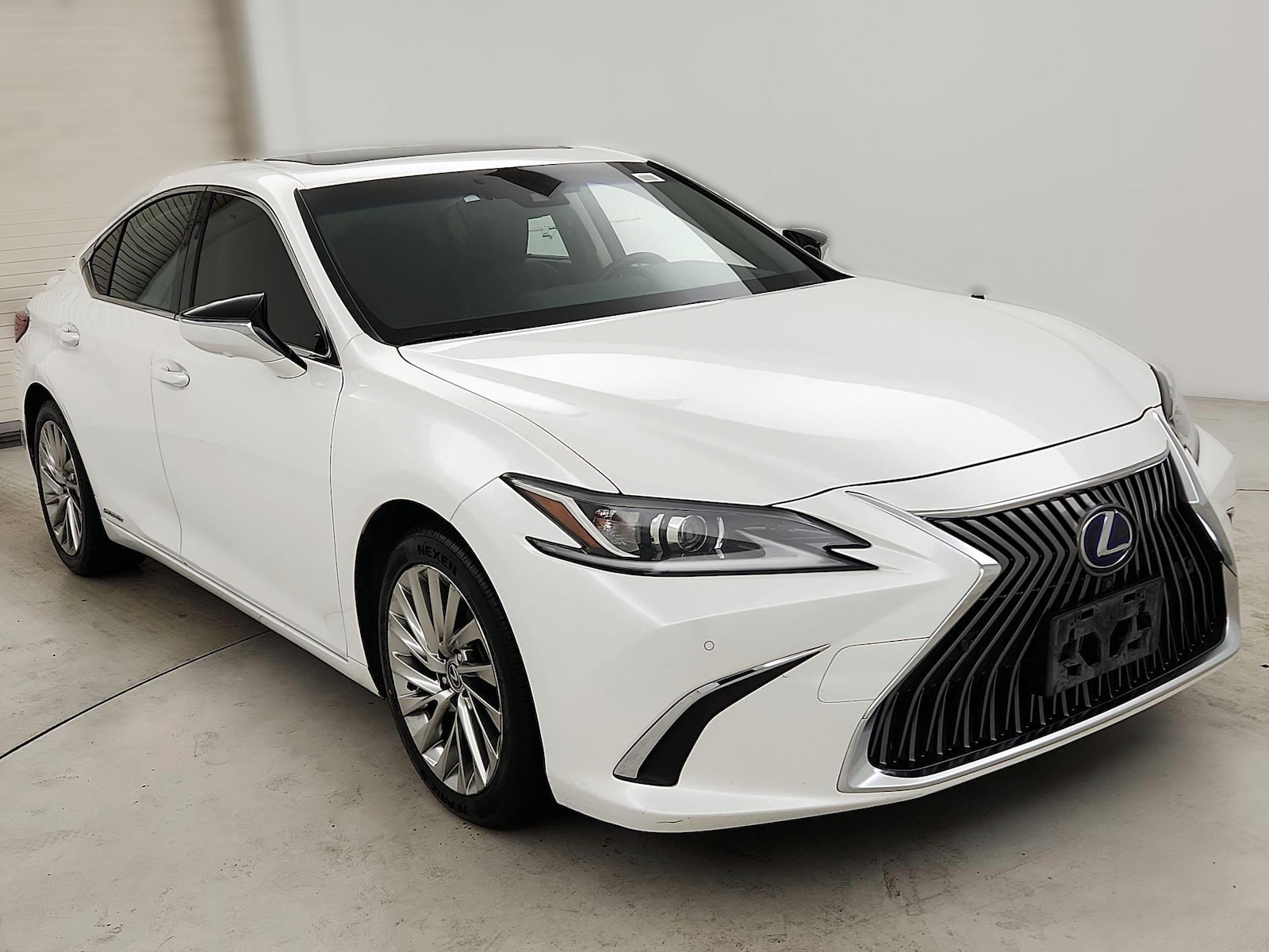 2019 Lexus ES Hybrid 300h Ultra Luxury