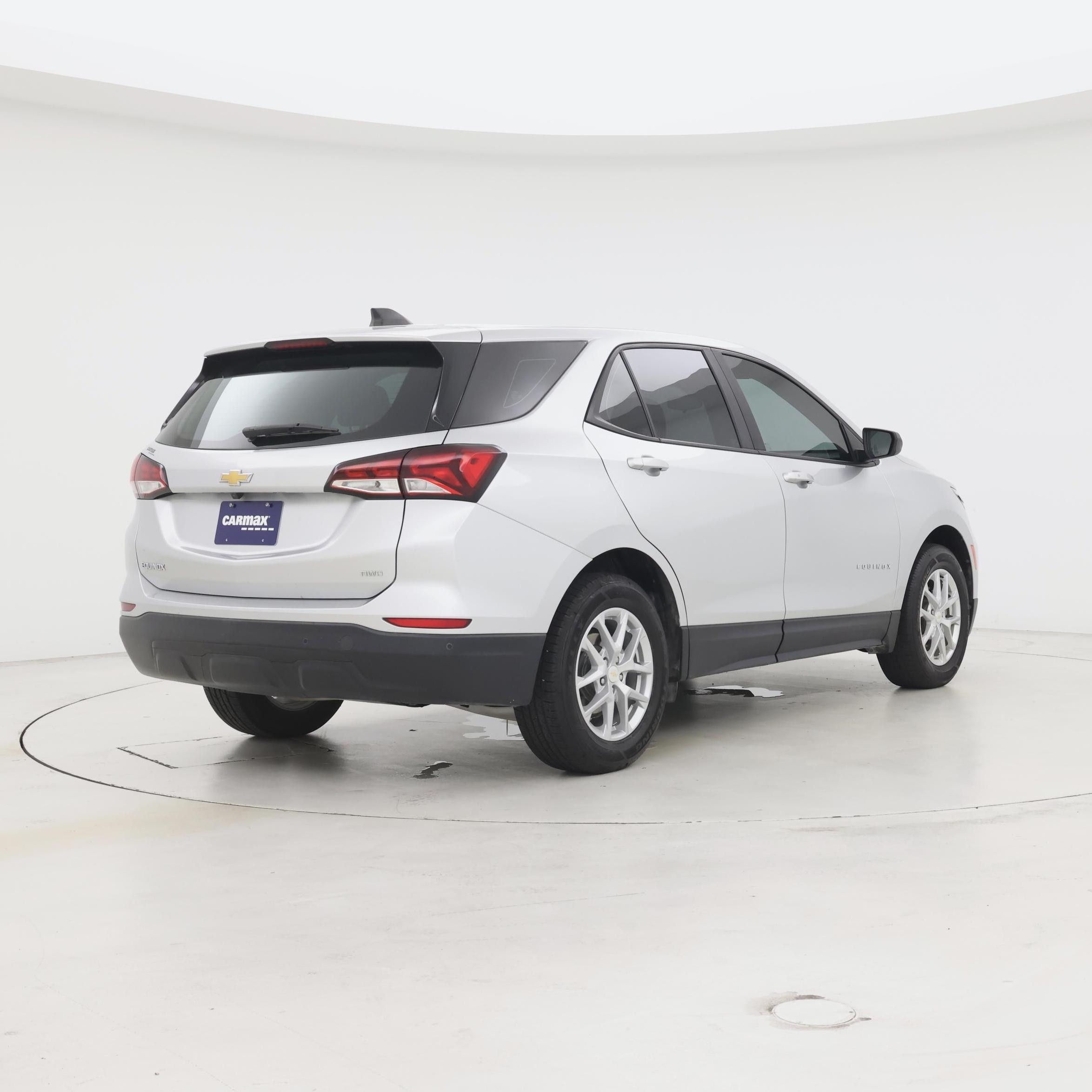 Thumbnail: 2022 Chevrolet Equinox - 8