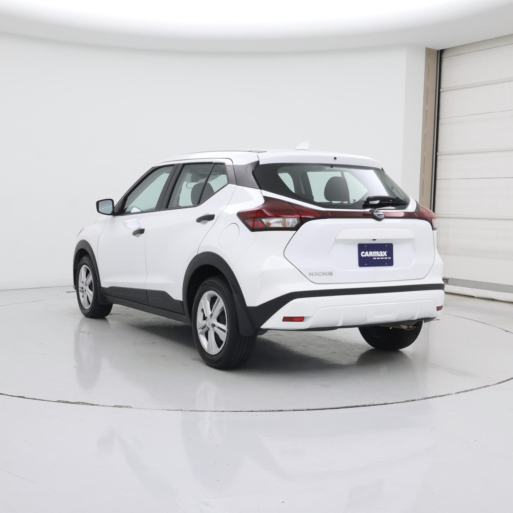 Thumbnail: 2024 Nissan Kicks - 2