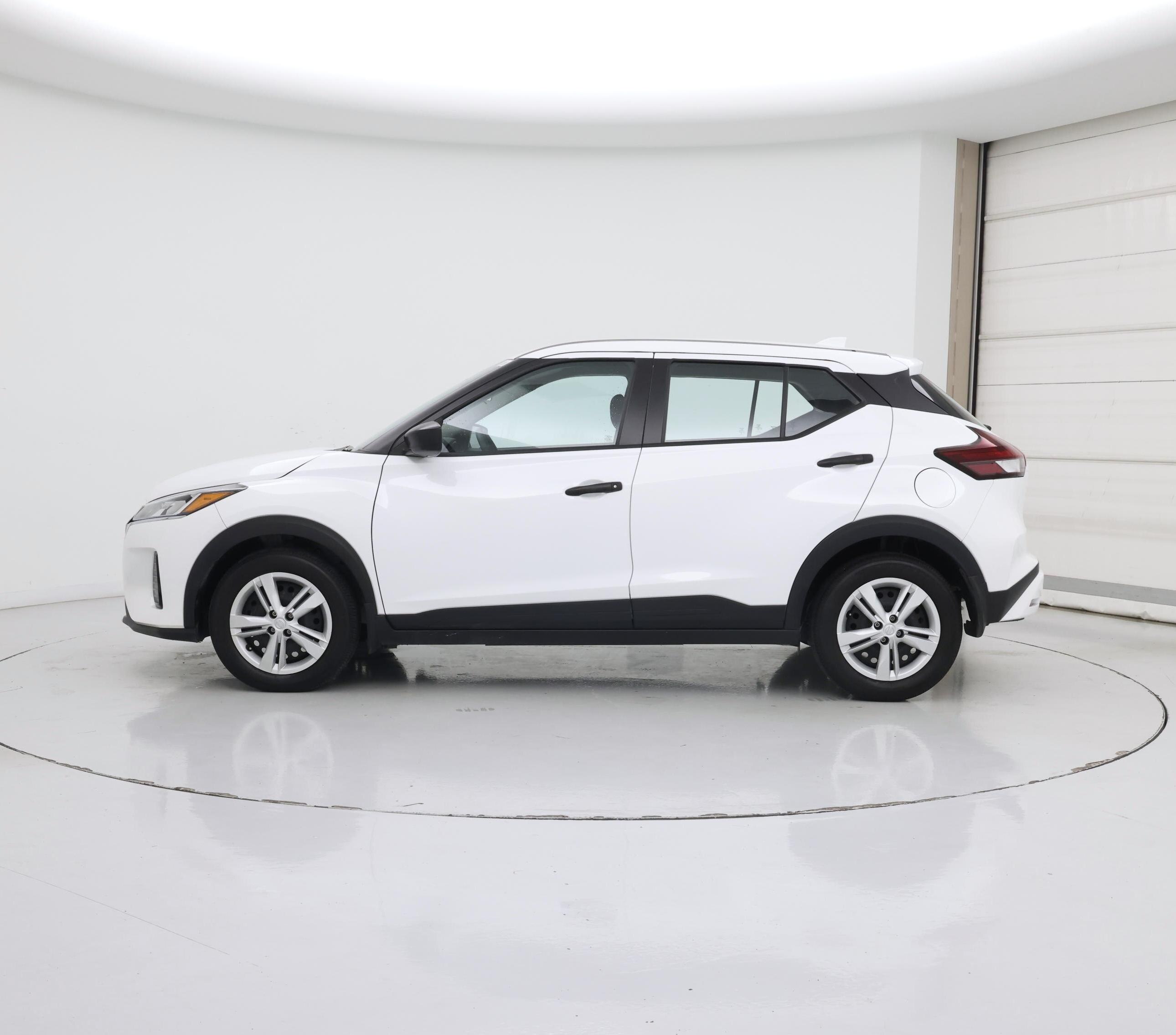 Thumbnail: 2024 Nissan Kicks - 3