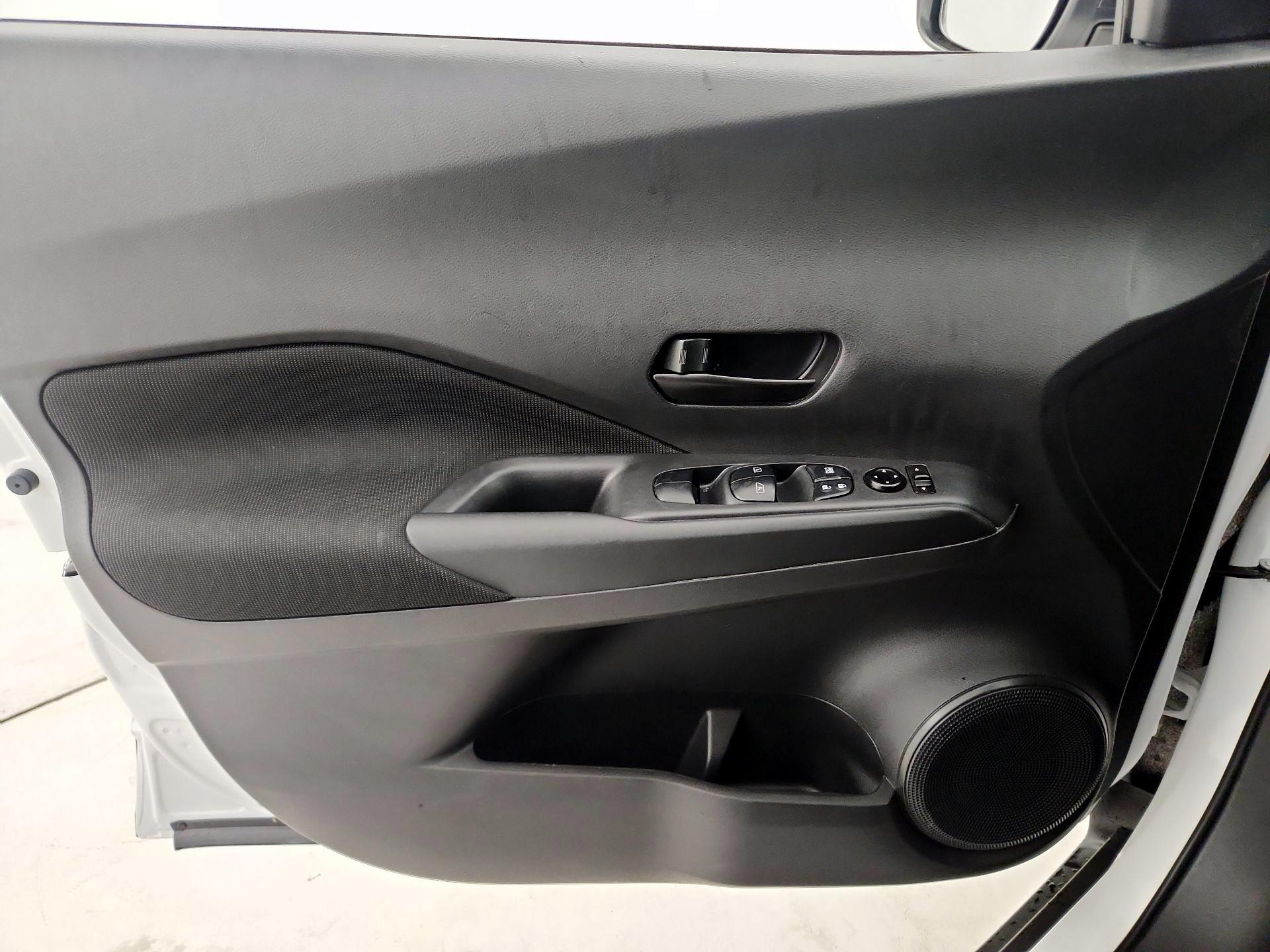 Thumbnail: 2024 Nissan Kicks - 12