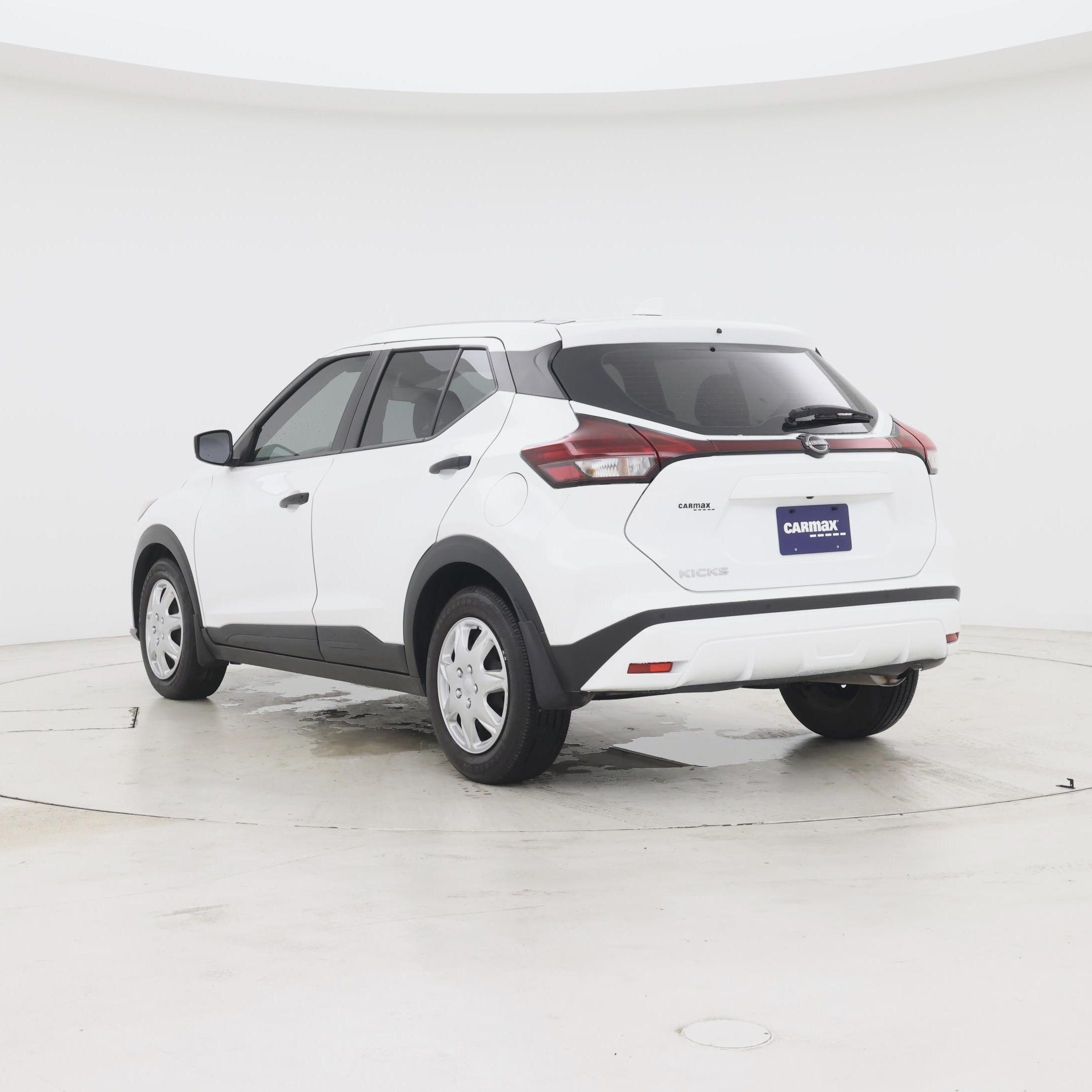 Thumbnail: 2024 Nissan Kicks - 2