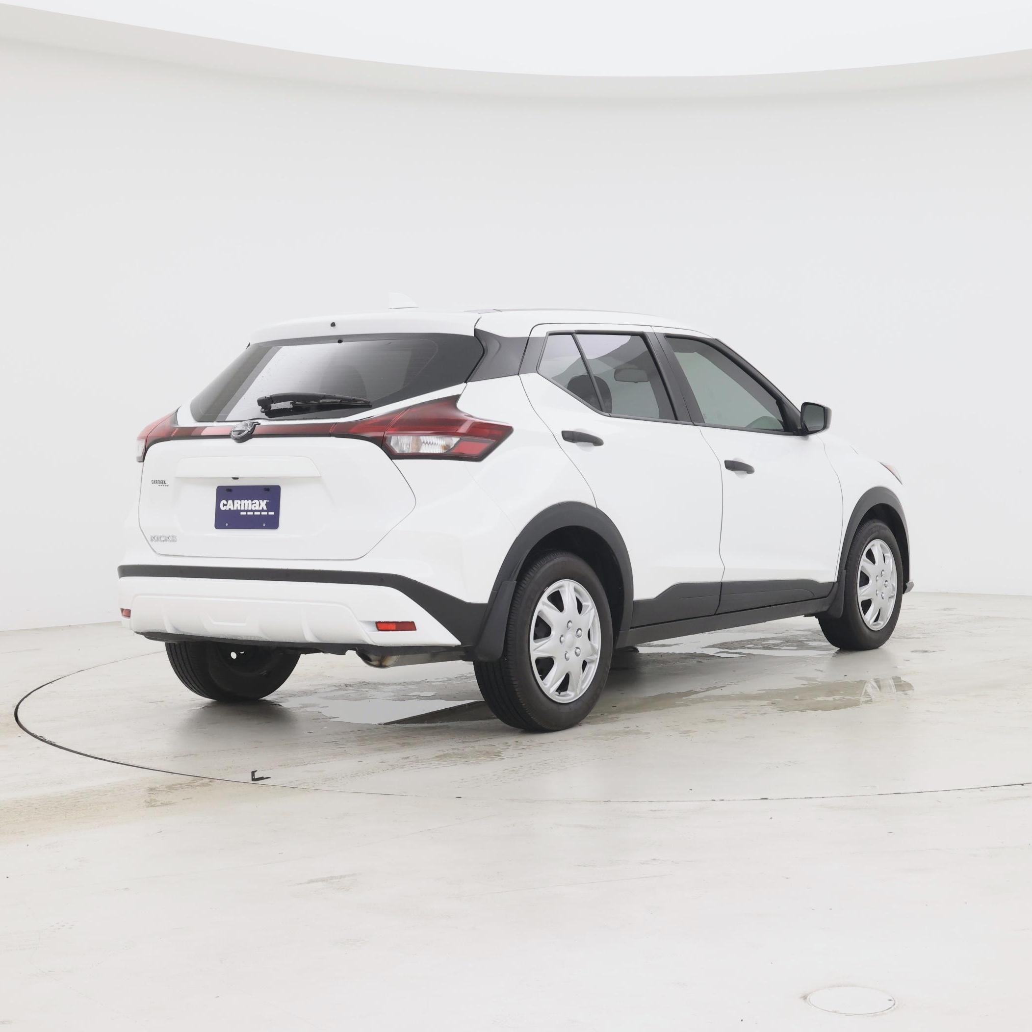 Thumbnail: 2024 Nissan Kicks - 8