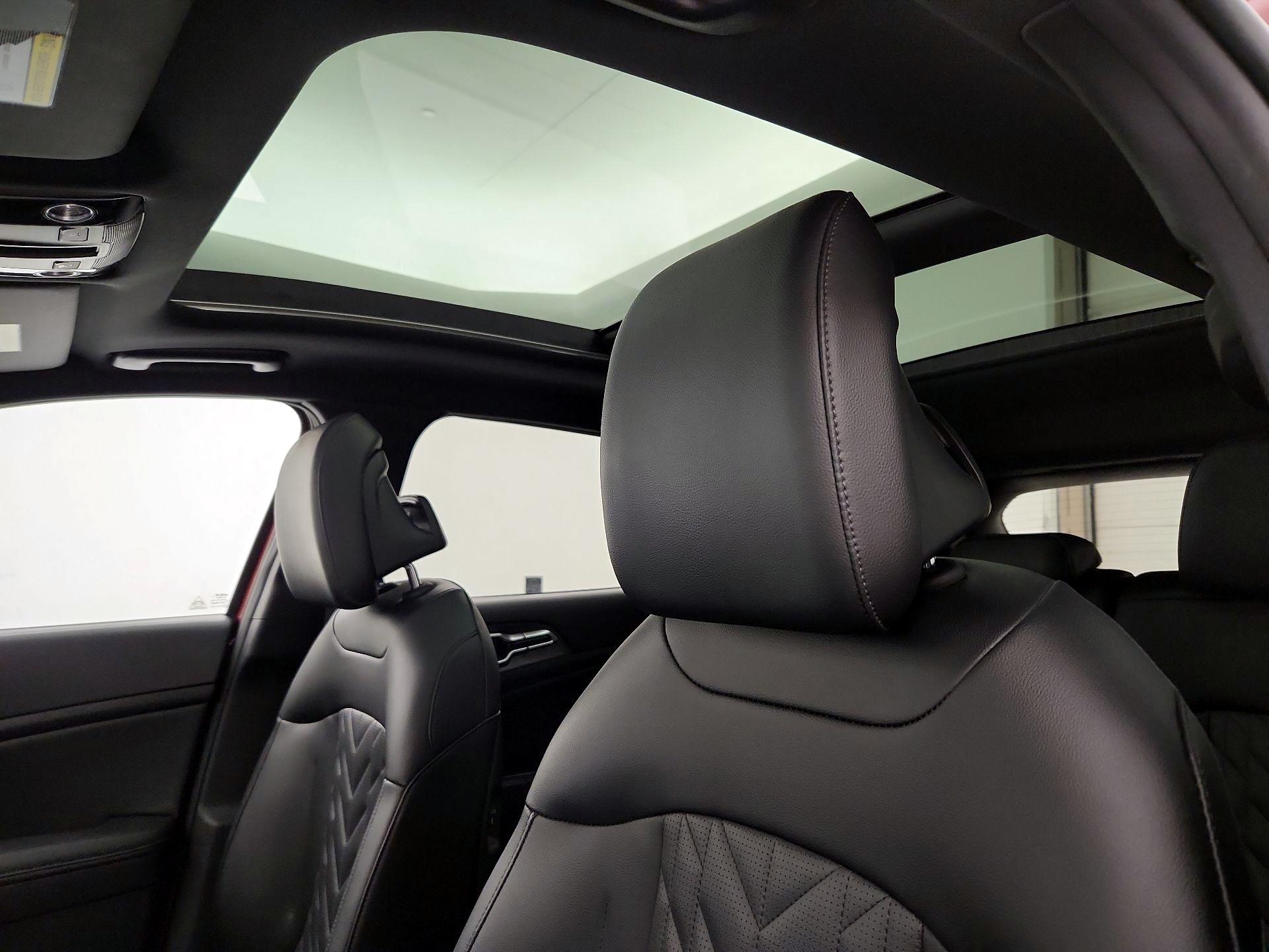 Thumbnail: 2023 Kia Sportage - 20