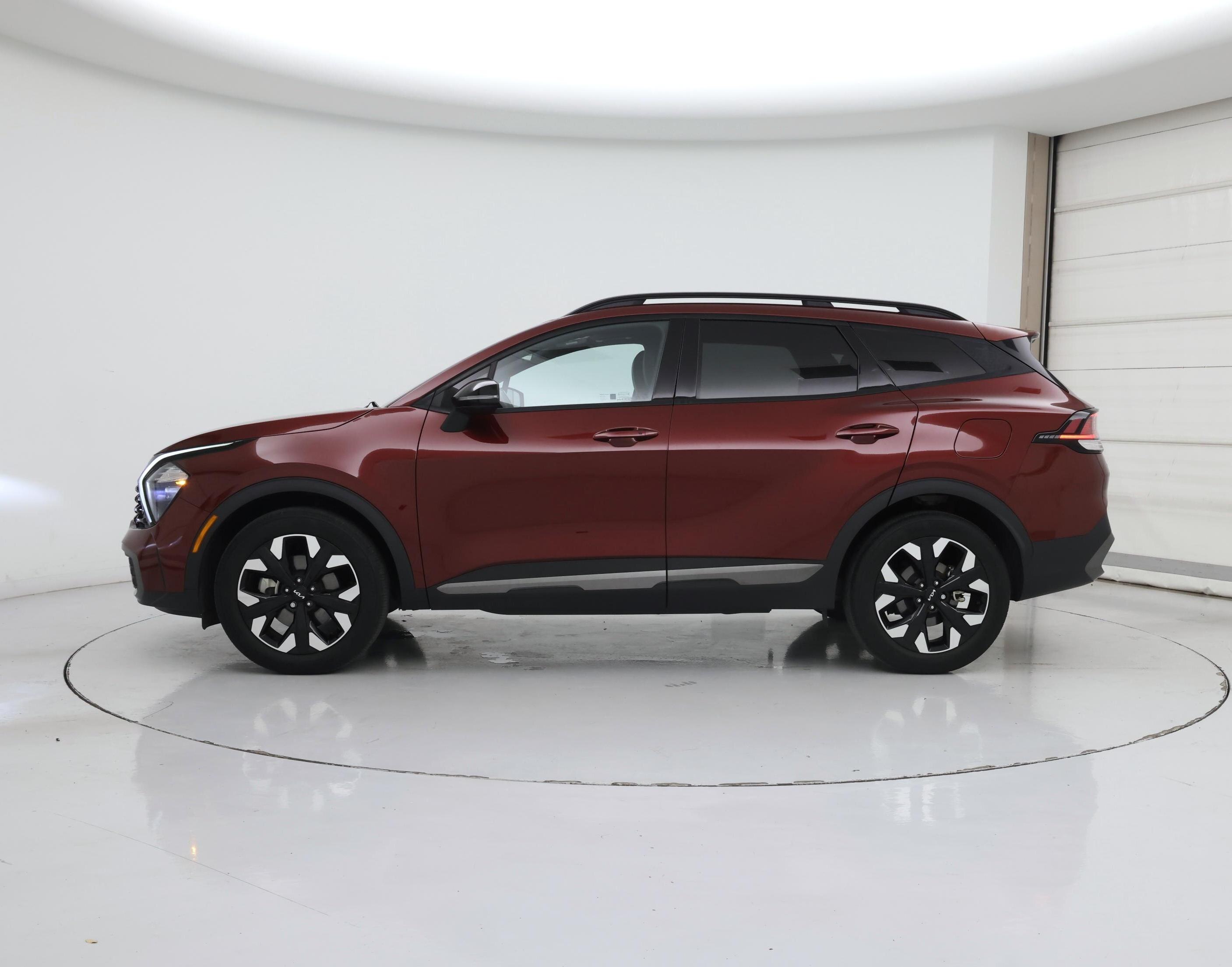 Thumbnail: 2023 Kia Sportage - 3
