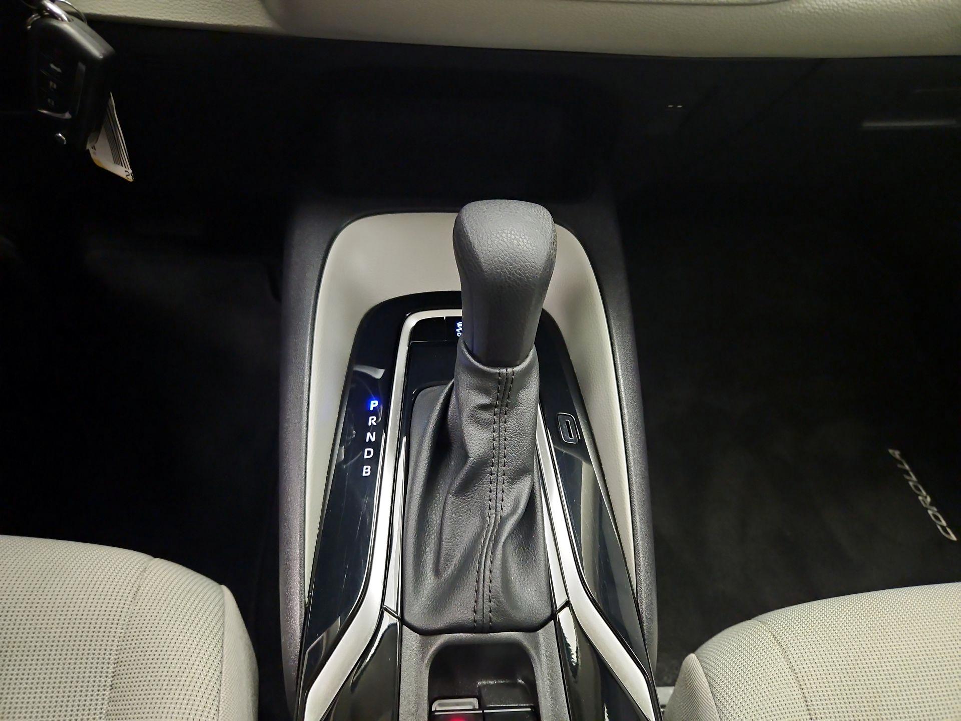 Thumbnail: 2022 Toyota Corolla - 16