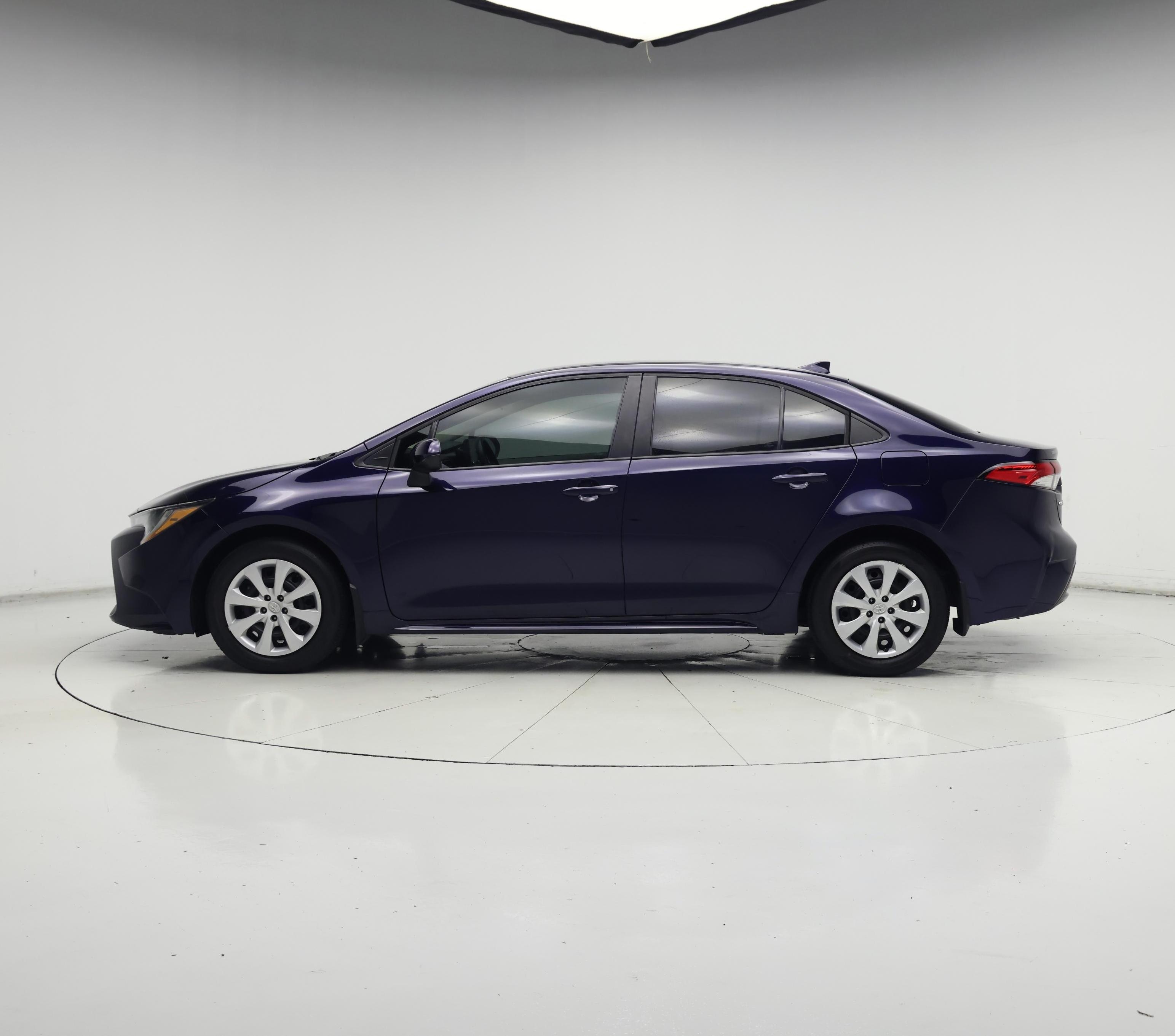 Thumbnail: 2022 Toyota Corolla - 3