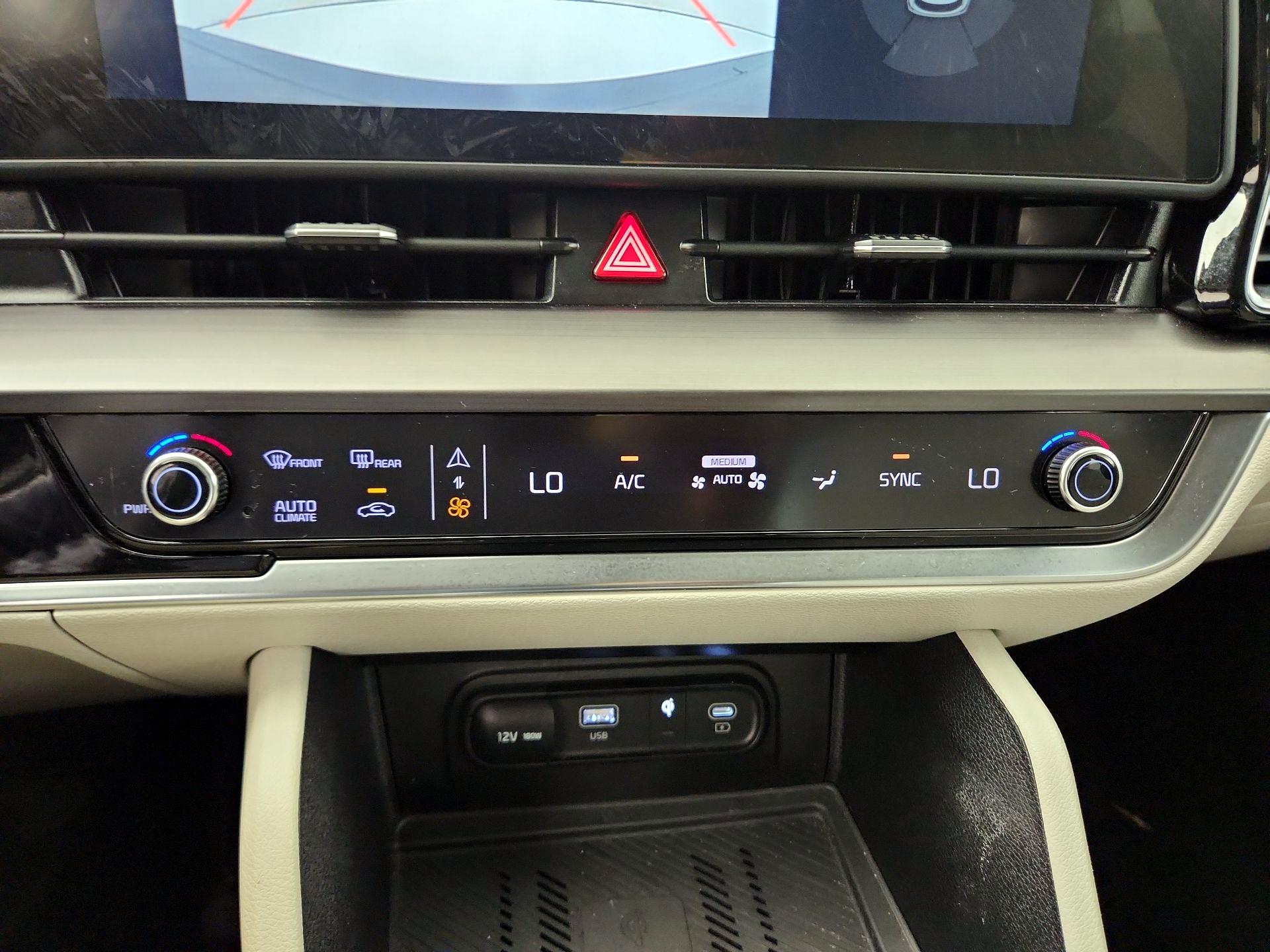 Thumbnail: 2024 Kia Sportage - 17