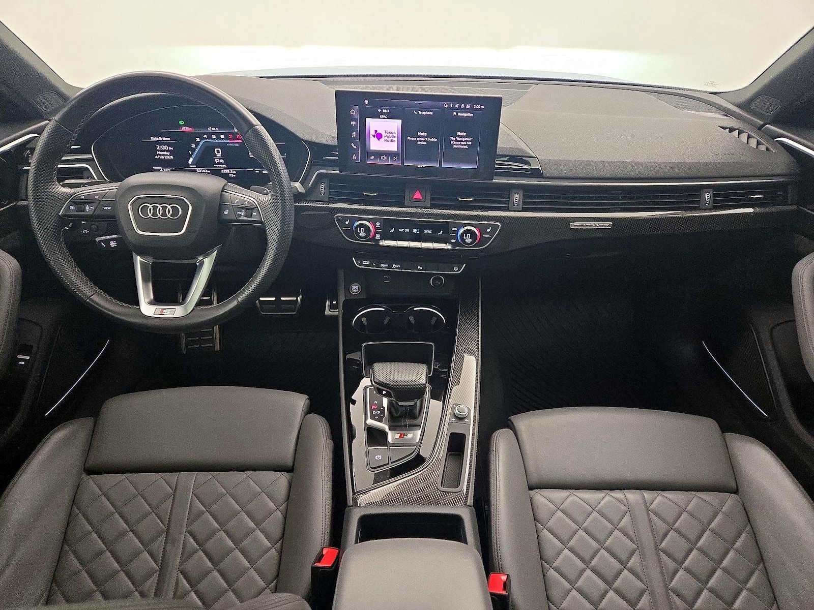Apple CarPlay® & Android Auto™