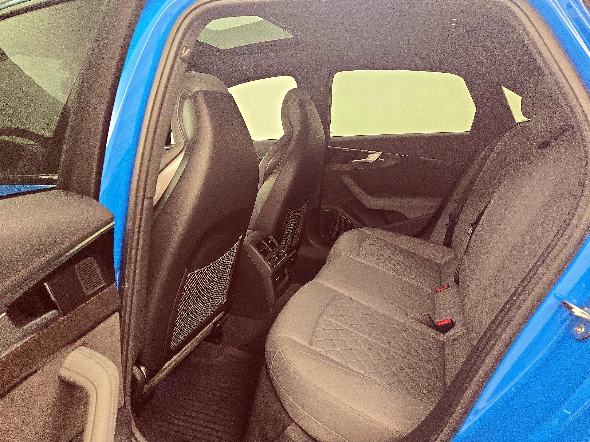 Thumbnail: 2021 Audi S4 - 20