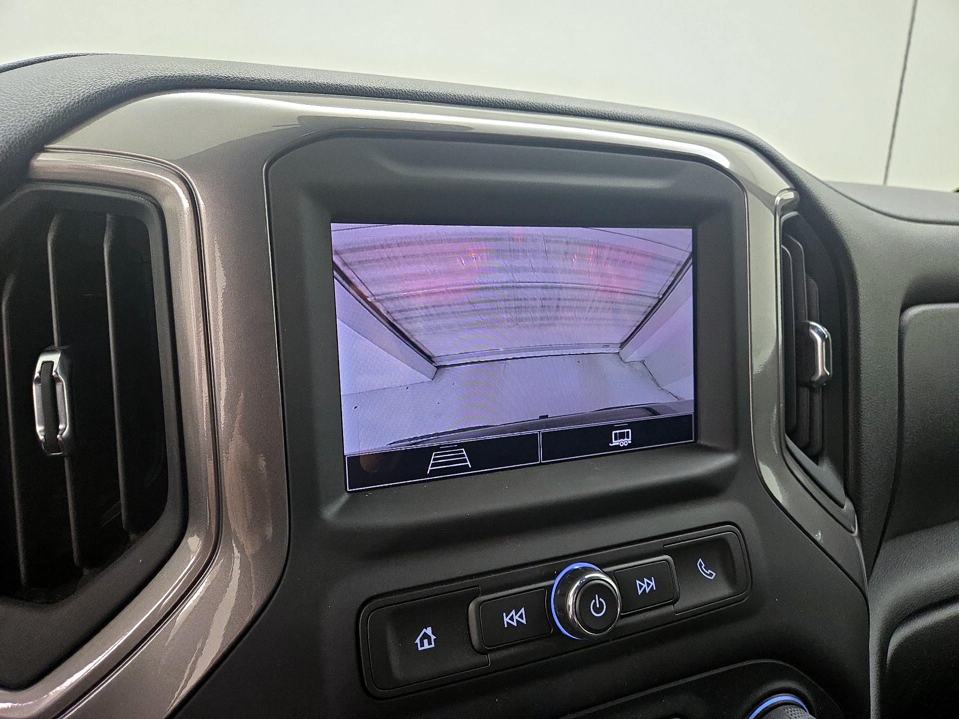 Thumbnail: 2026 Chevrolet Silverado 1500 - 15