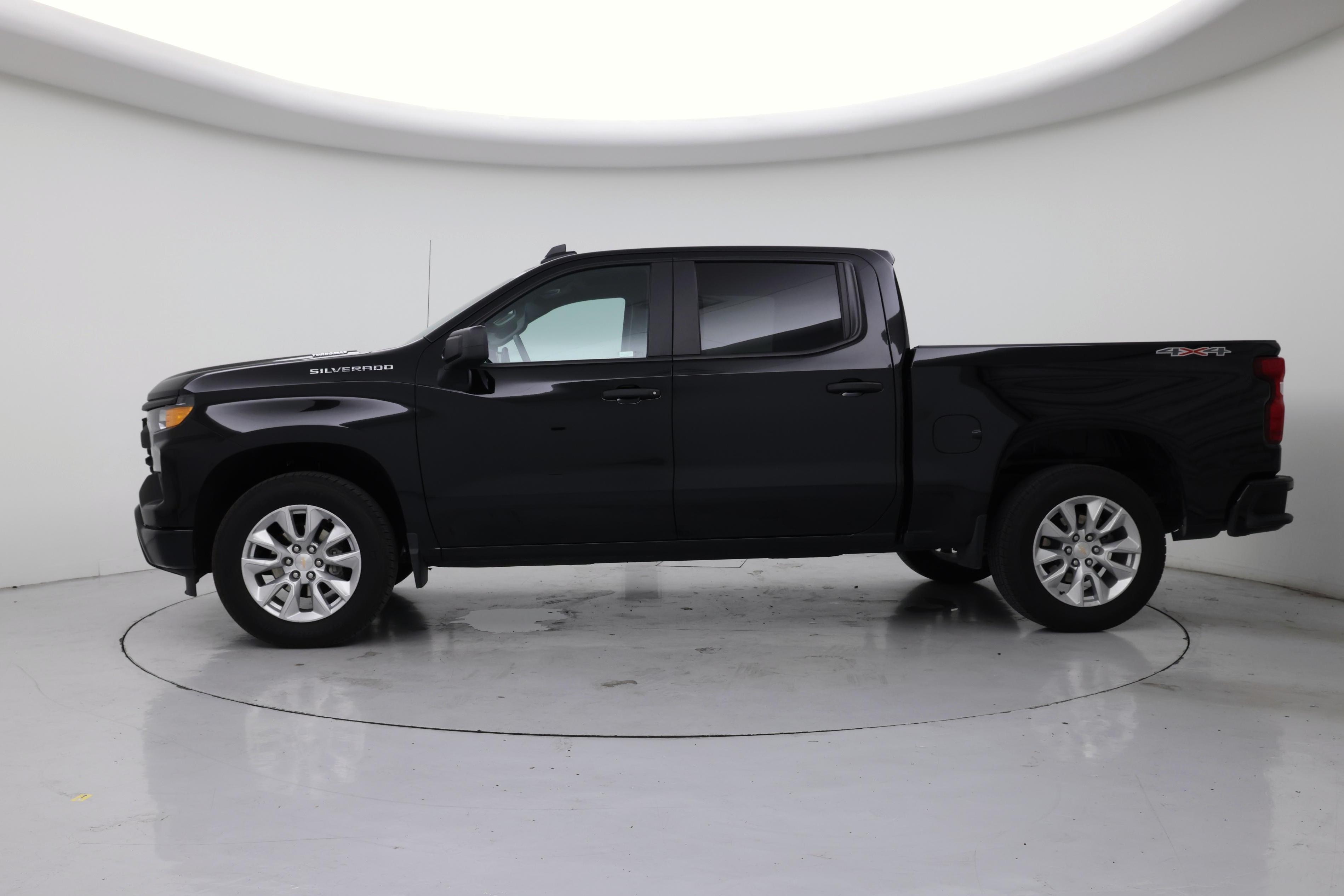 Thumbnail: 2026 Chevrolet Silverado 1500 - 3