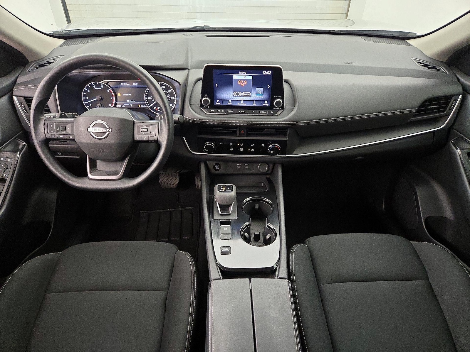 2025 Nissan Rogue S - Photo 10