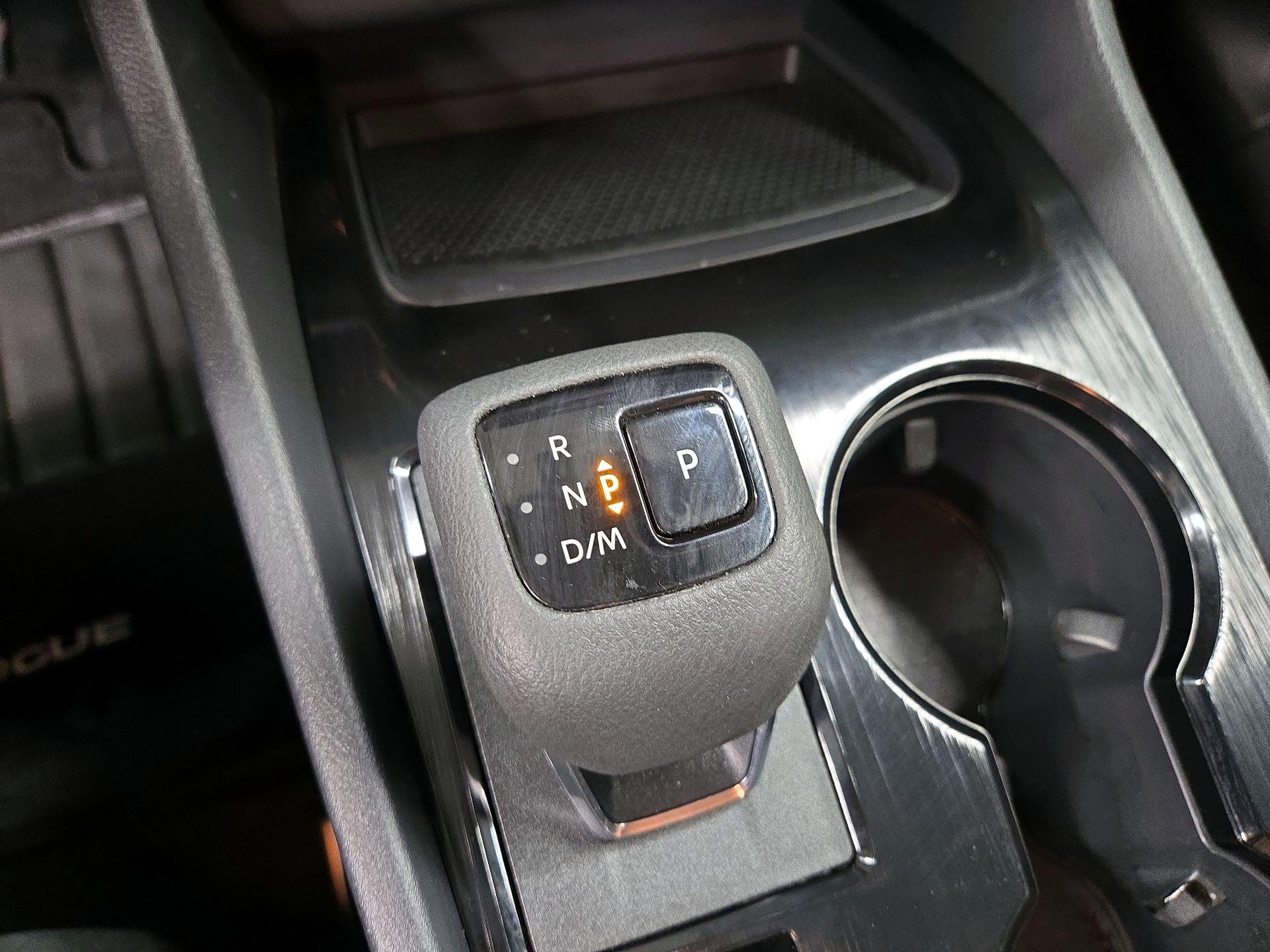 Thumbnail: 2025 Nissan Rogue - 17