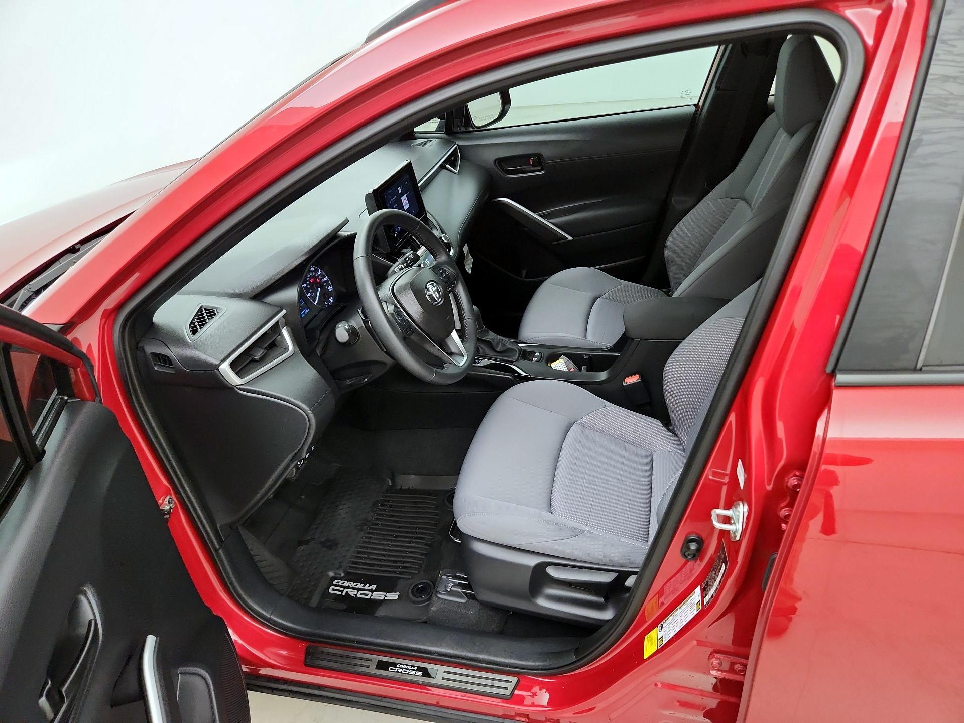 Thumbnail: 2024 Toyota Corolla Cross - 11