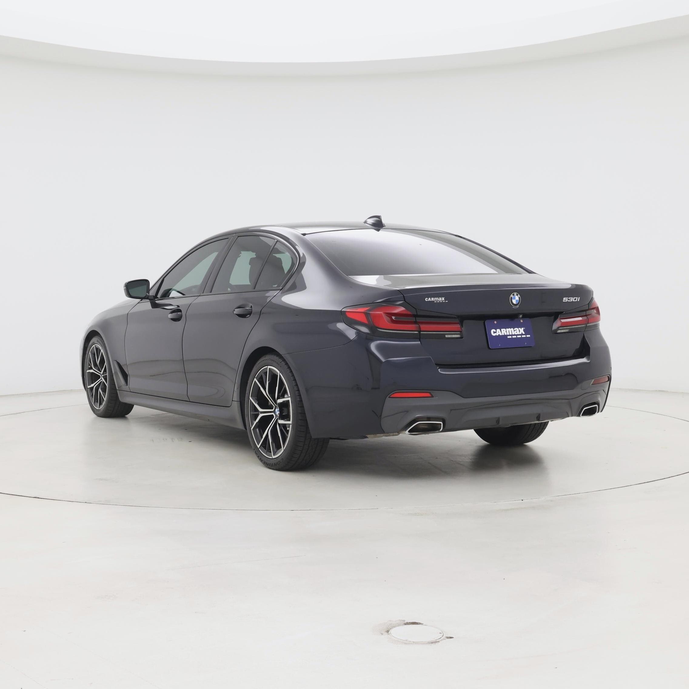 Thumbnail: 2021 BMW 5 Series - 2