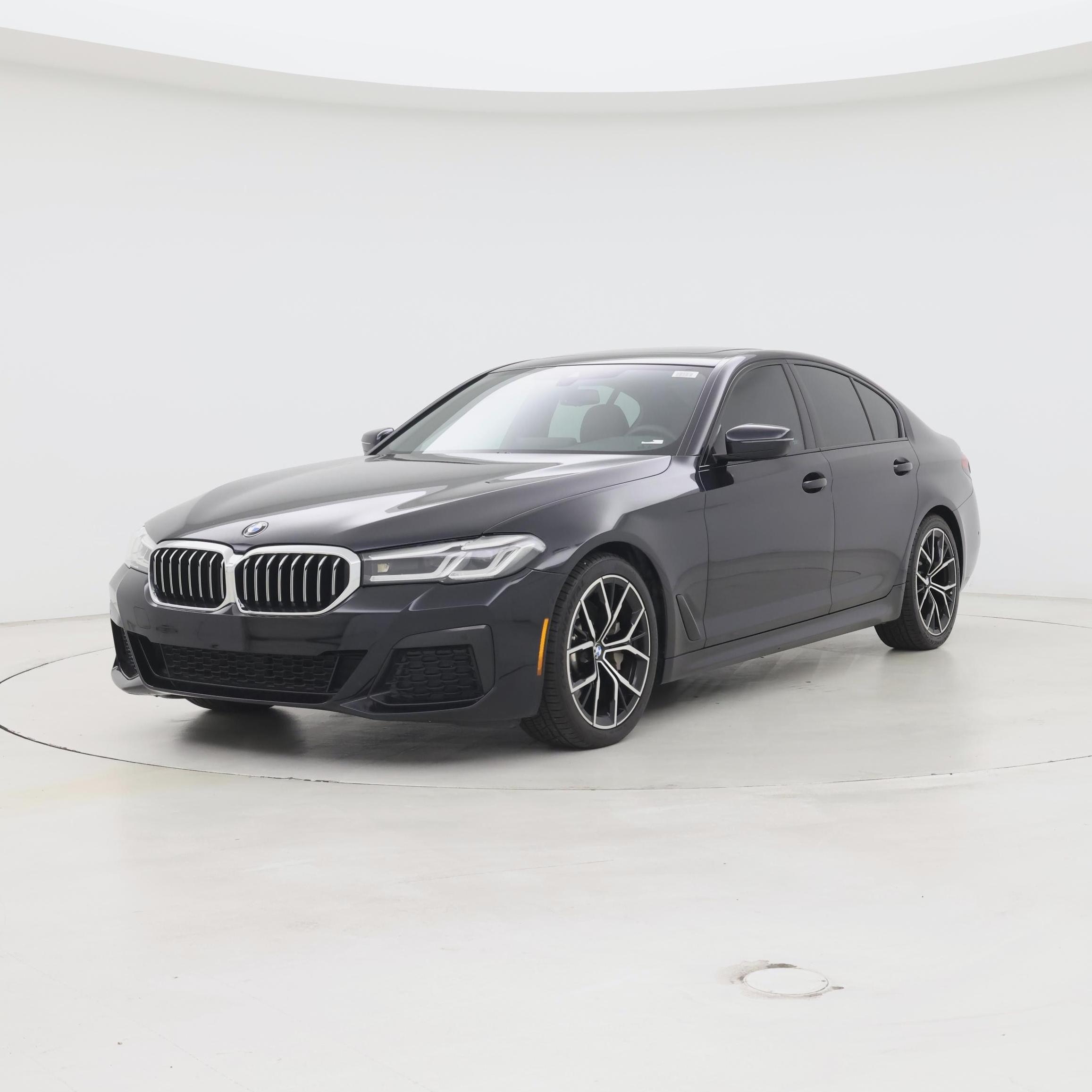Thumbnail: 2021 BMW 5 Series - 4