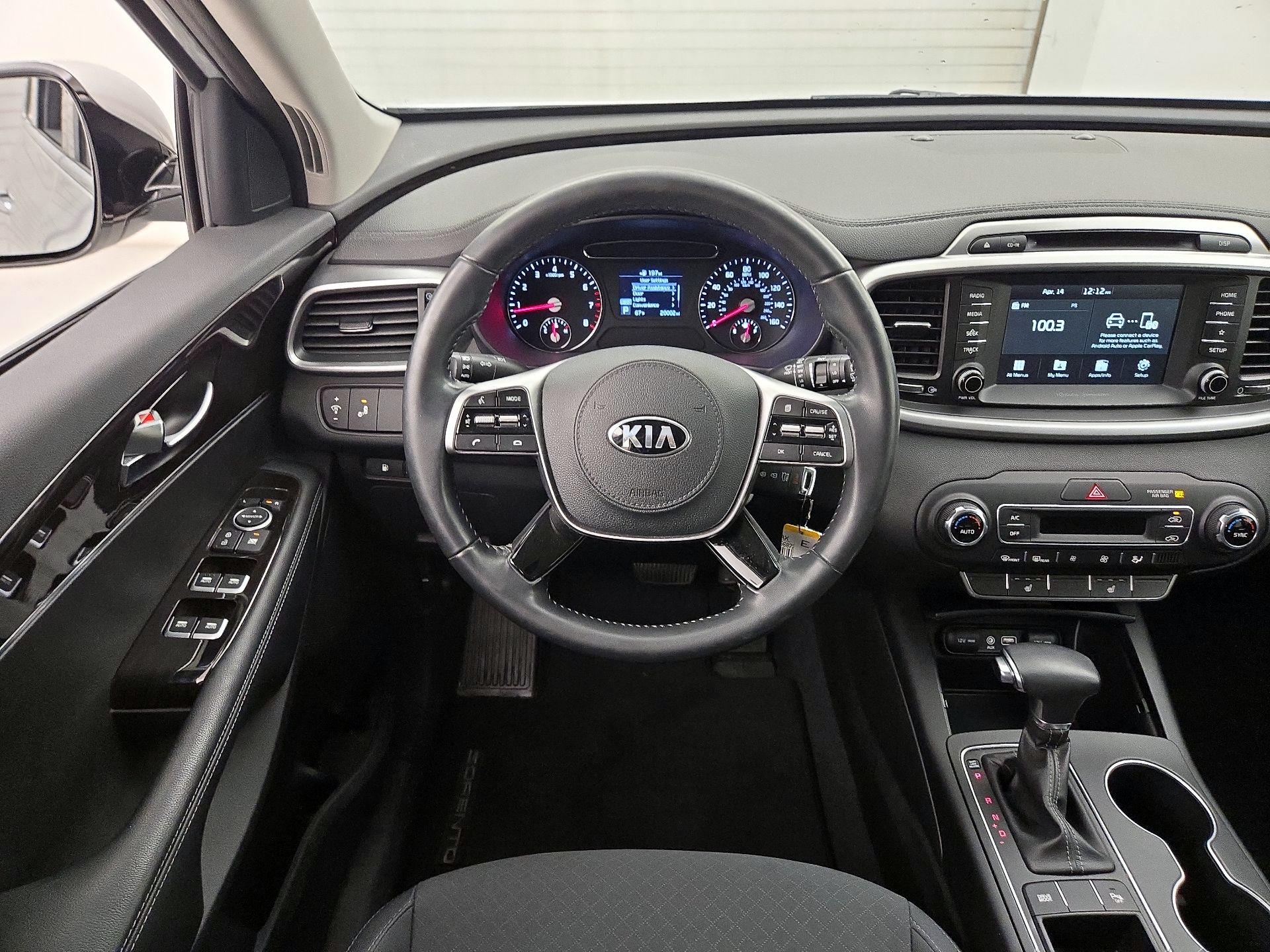 Thumbnail: 2019 Kia Sorento - 10