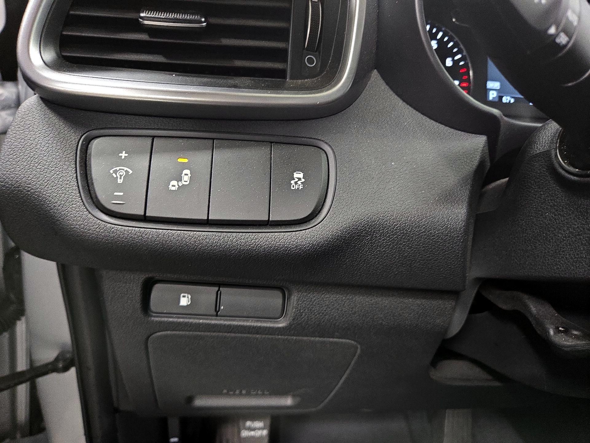 Thumbnail: 2019 Kia Sorento - 13