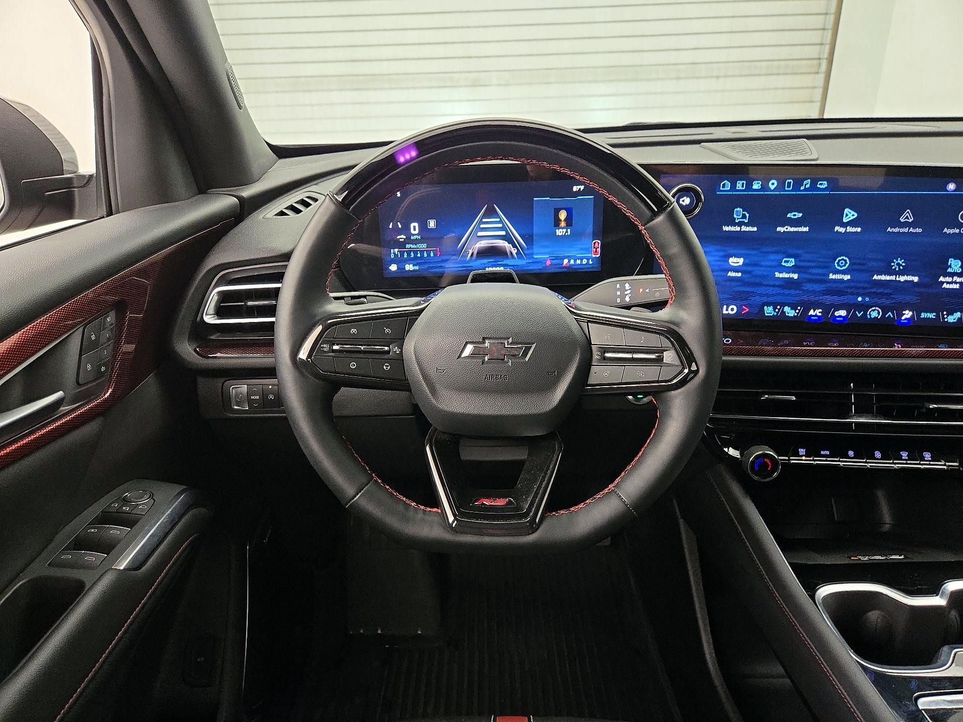 Thumbnail: 2025 Chevrolet Traverse - 10