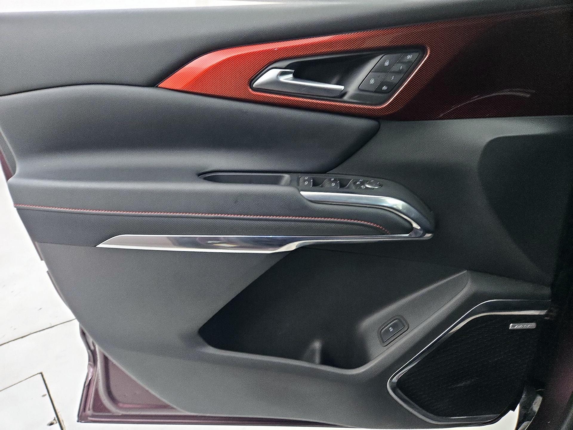 Thumbnail: 2025 Chevrolet Traverse - 12