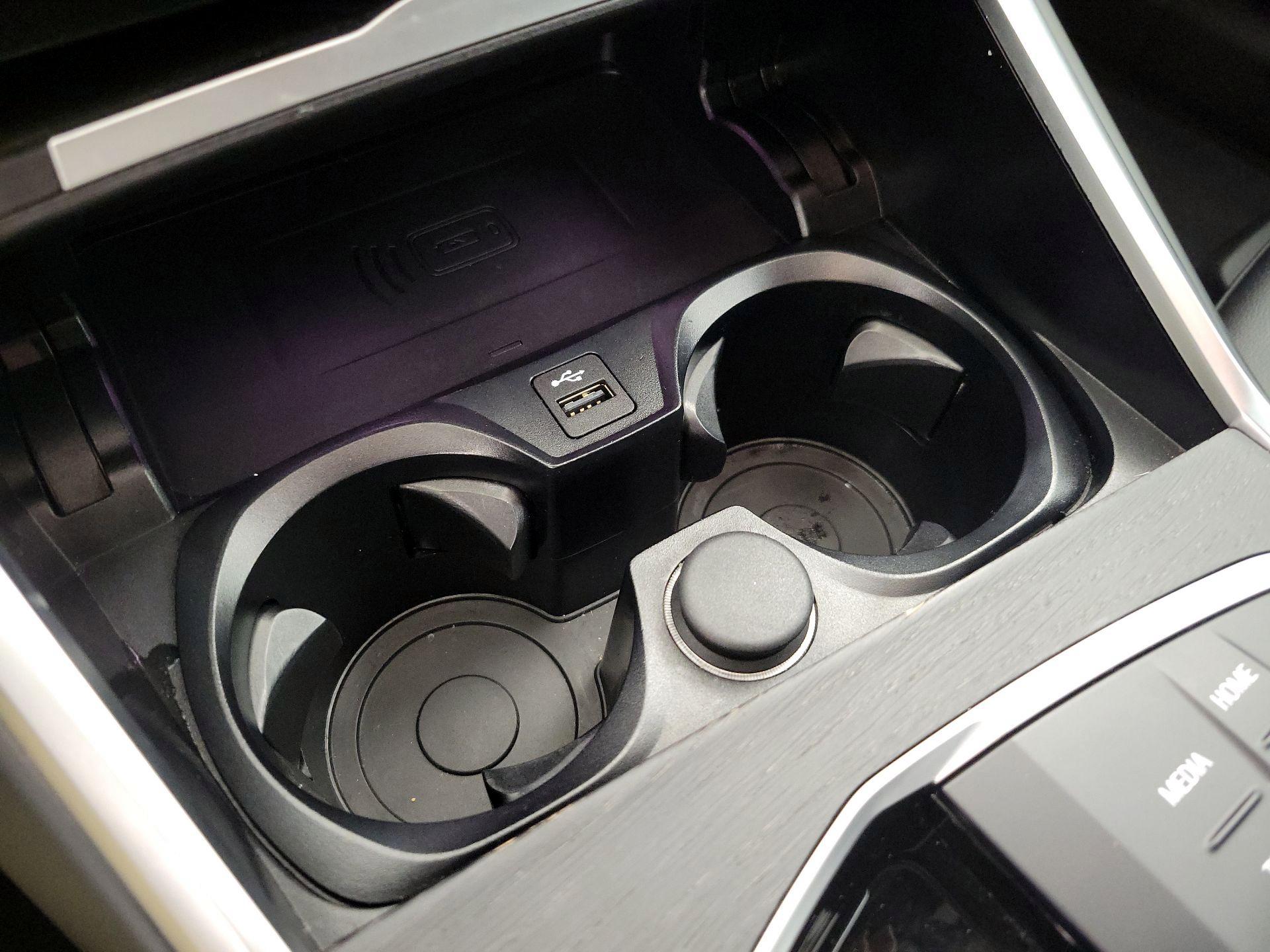 Thumbnail: 2024 BMW 3 Series - 18