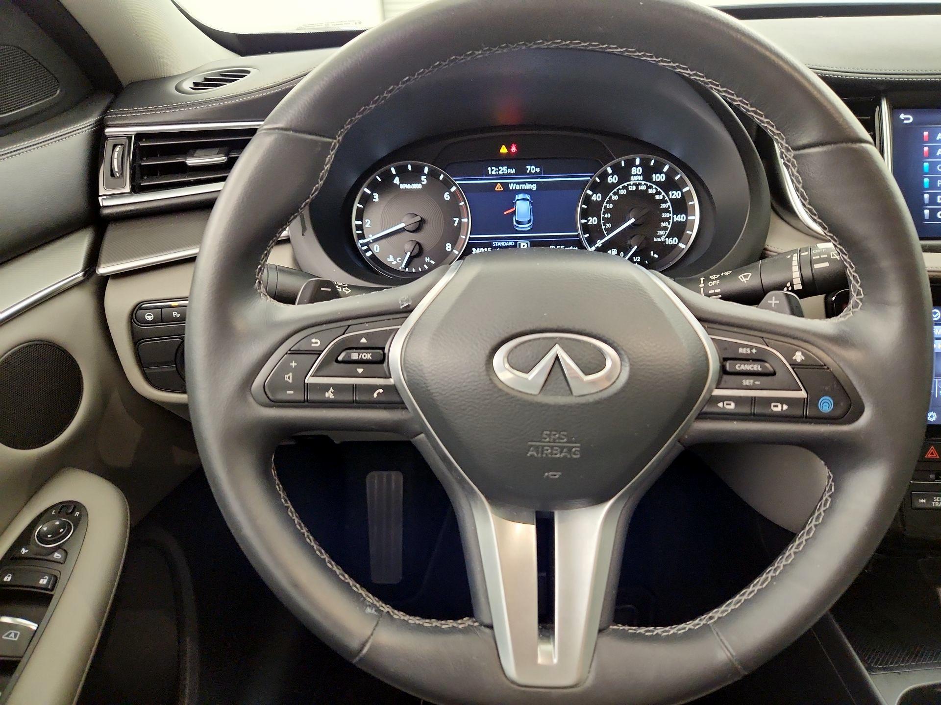 Thumbnail: 2024 INFINITI QX50 - 10