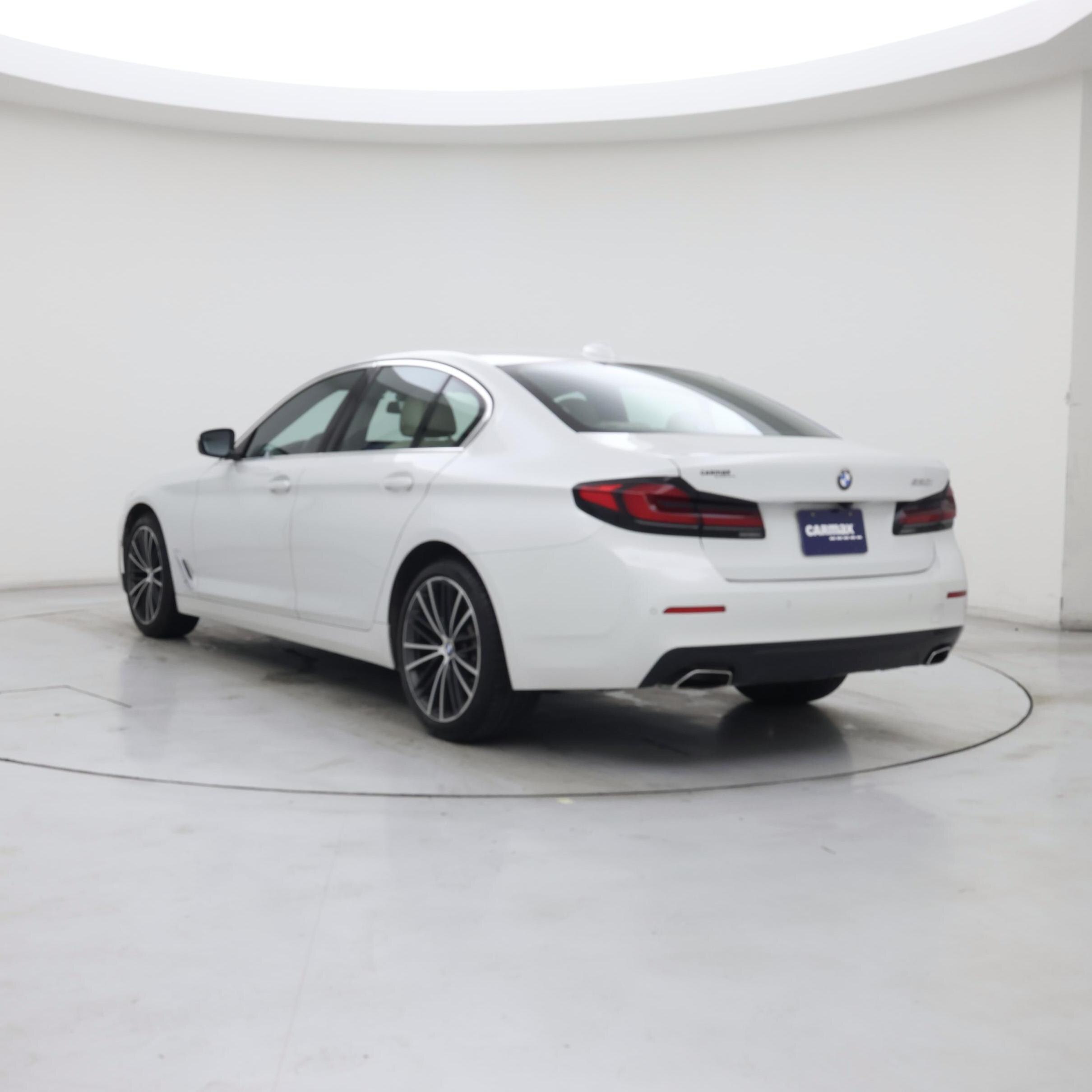 Thumbnail: 2023 BMW 5 Series - 2