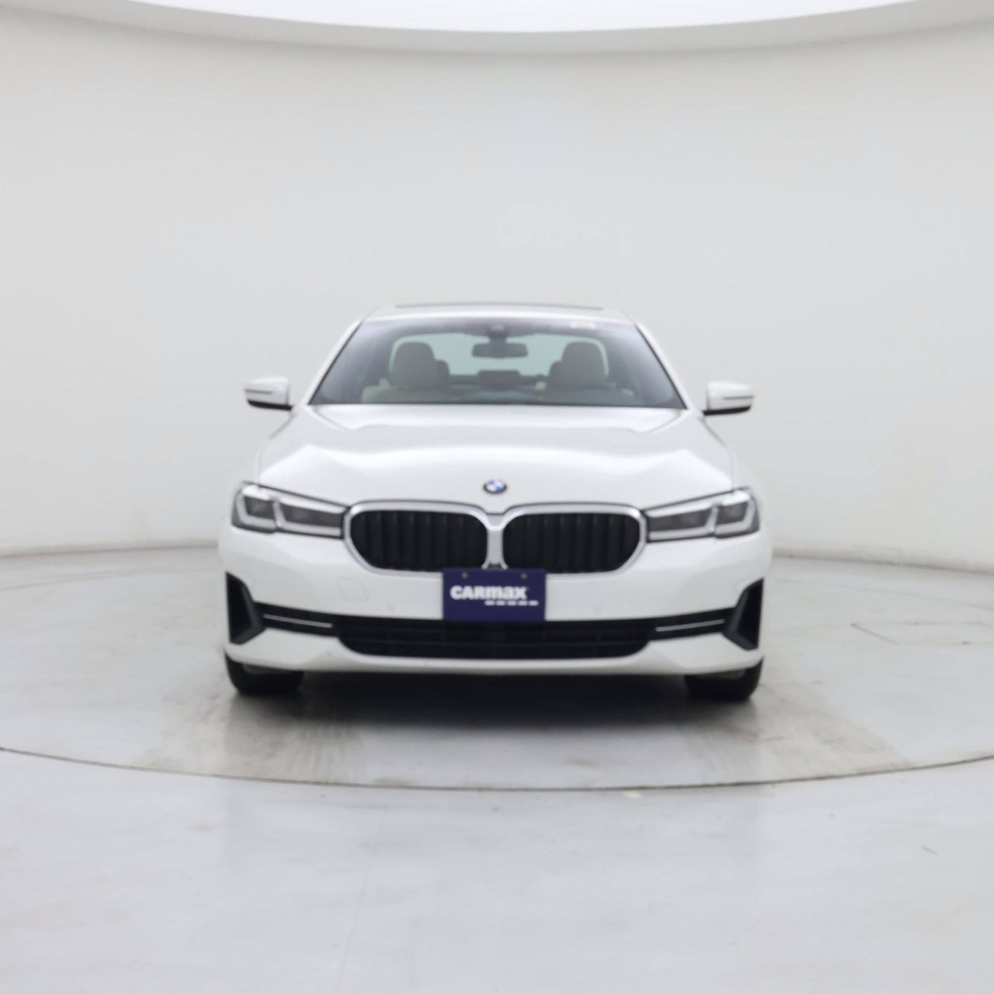 Thumbnail: 2023 BMW 5 Series - 5
